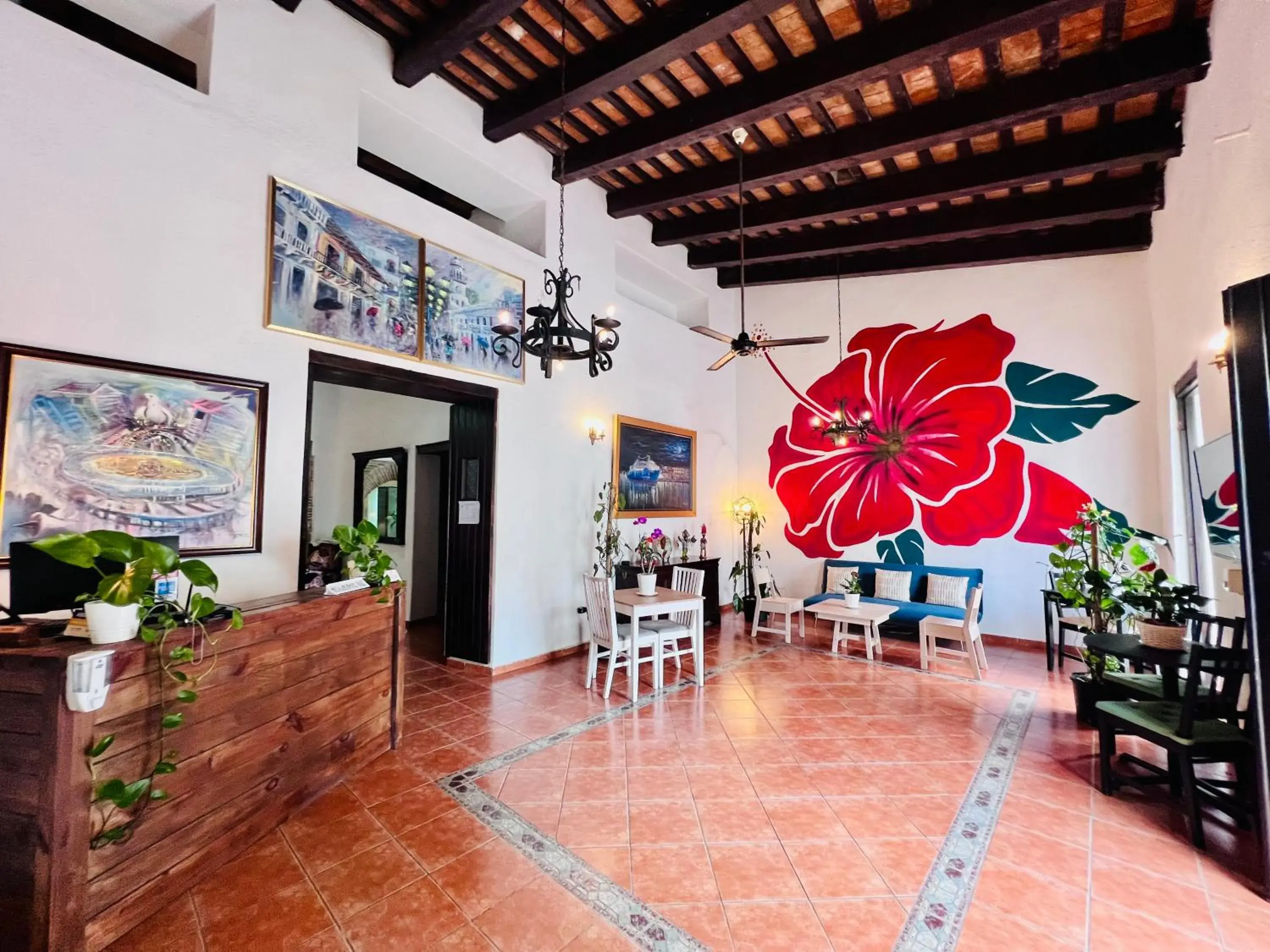 Restaurant/places to eat, Dining Area in Suite Colonial by Cristi Restaurant/places to eat, Dining Area in Suite Colonial by Cristi