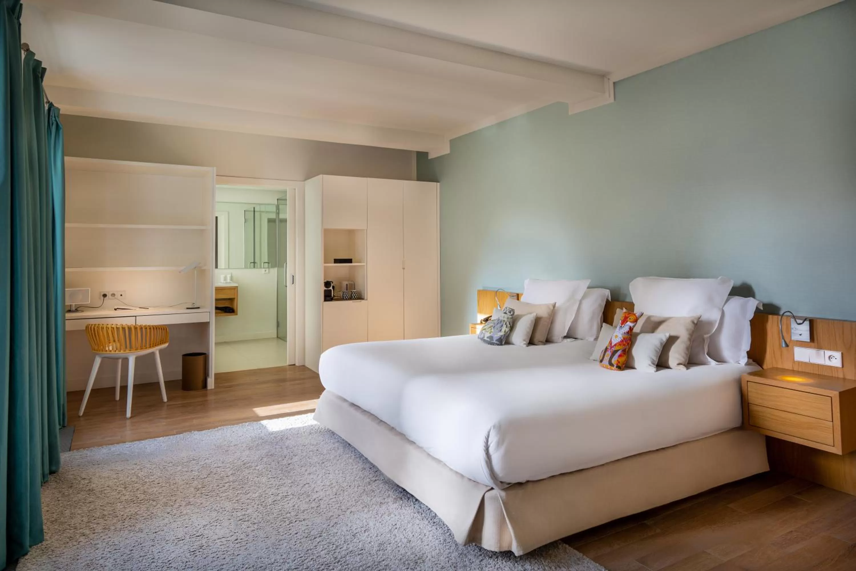 Bedroom, Bed in La Demeure Du Parc