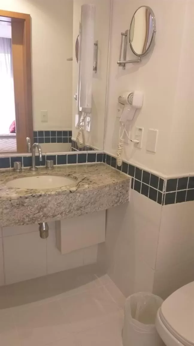 Bathroom in Flat lindo duplo lado Park Ibirapuera e Av Paulista com smart tv 106