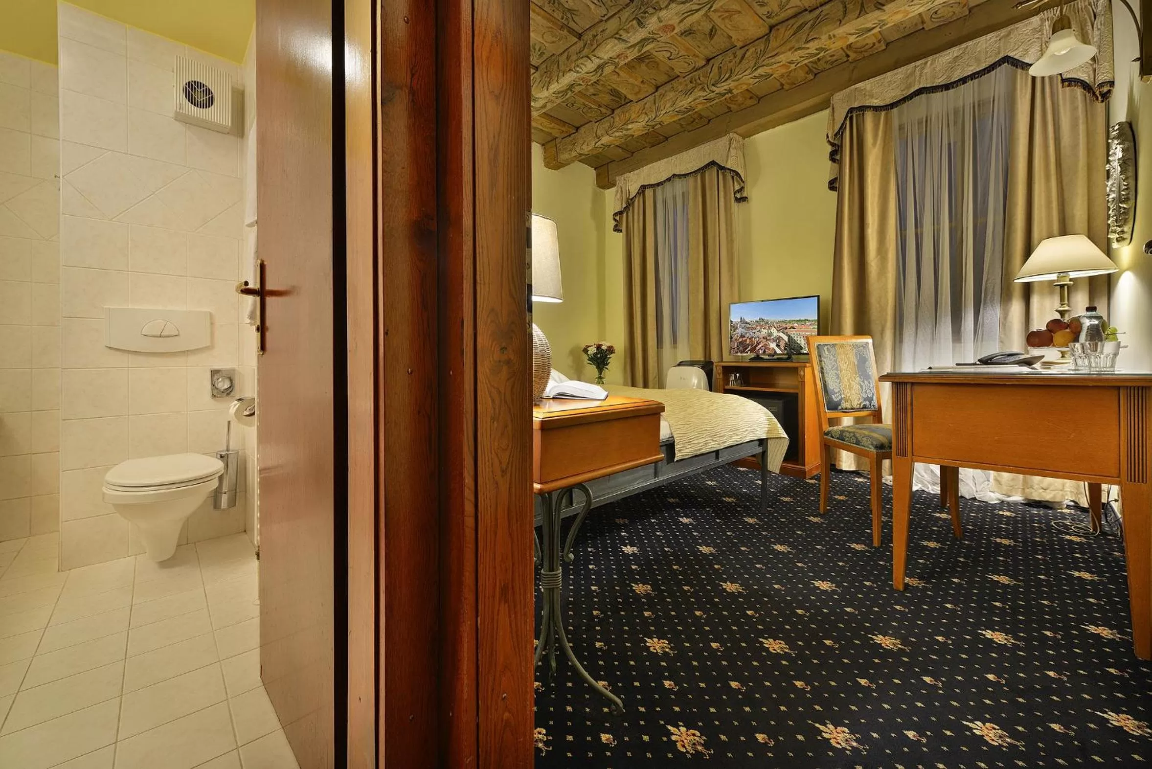 Bed in Hotel U 3 Pstrosu