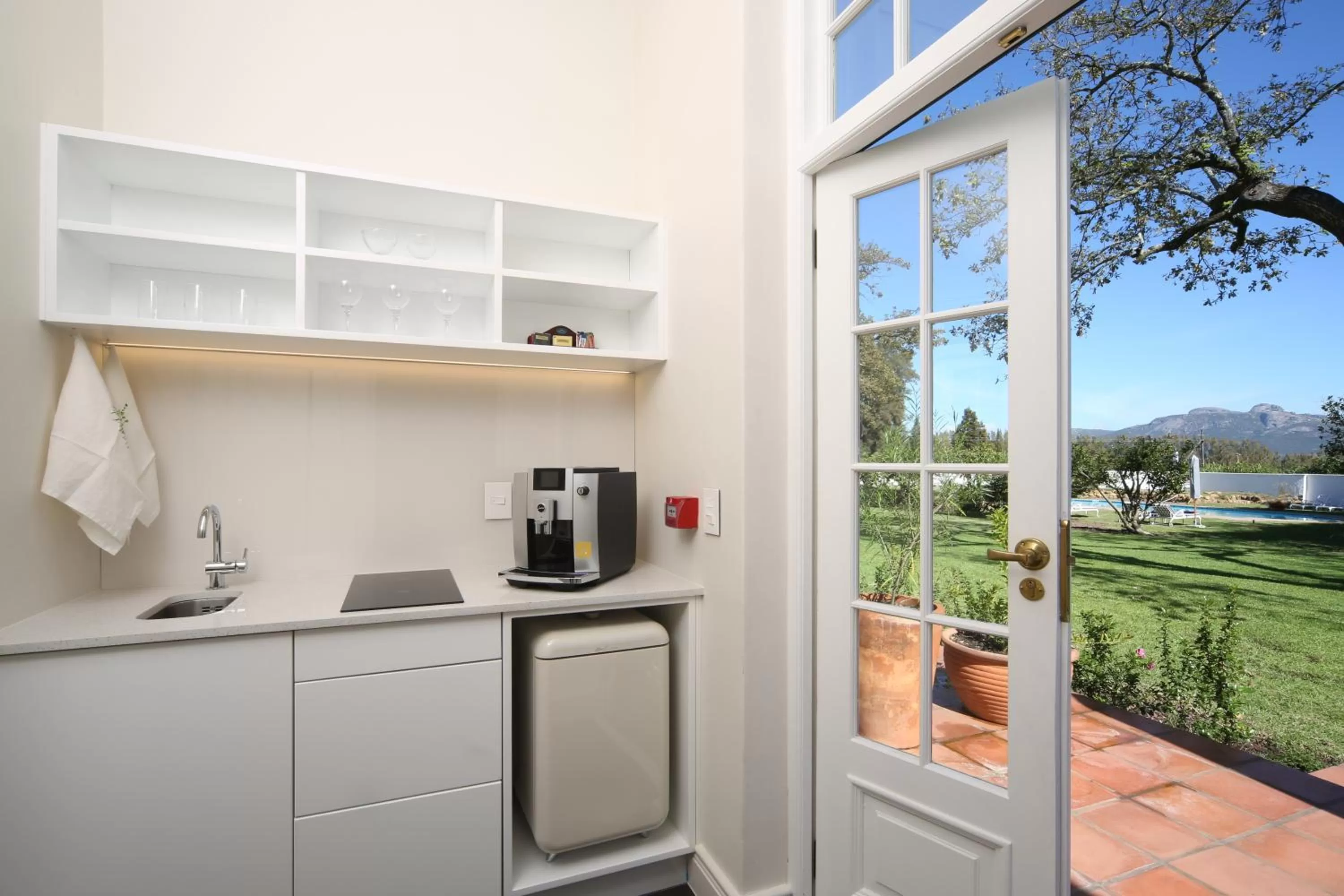 Coffee/tea facilities in Adara Palmiet Valley Luxurious Boutique Farm Hotel