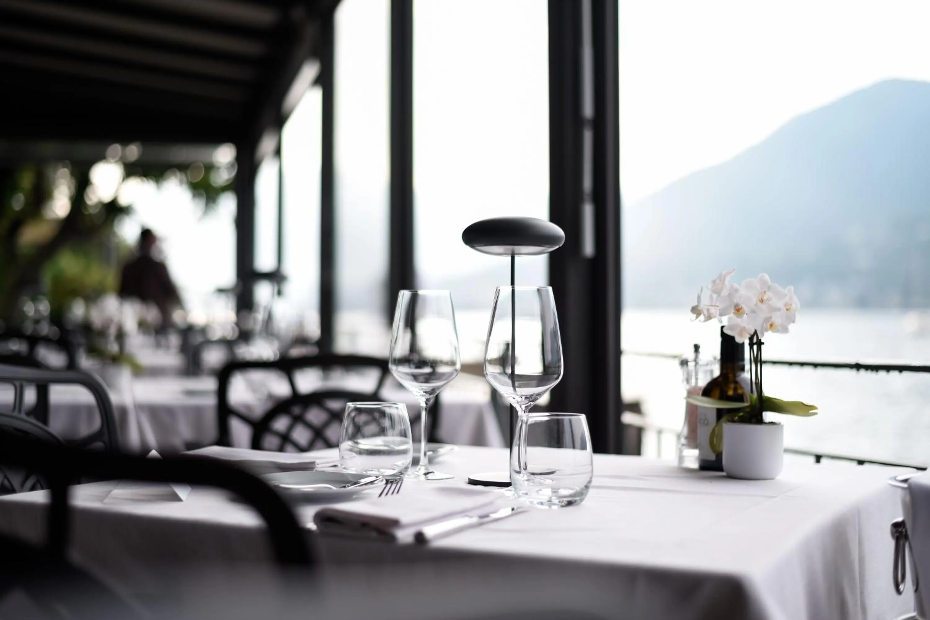 Restaurant/places to eat in Bella Hotel & Restaurant with private dock for mooring boats