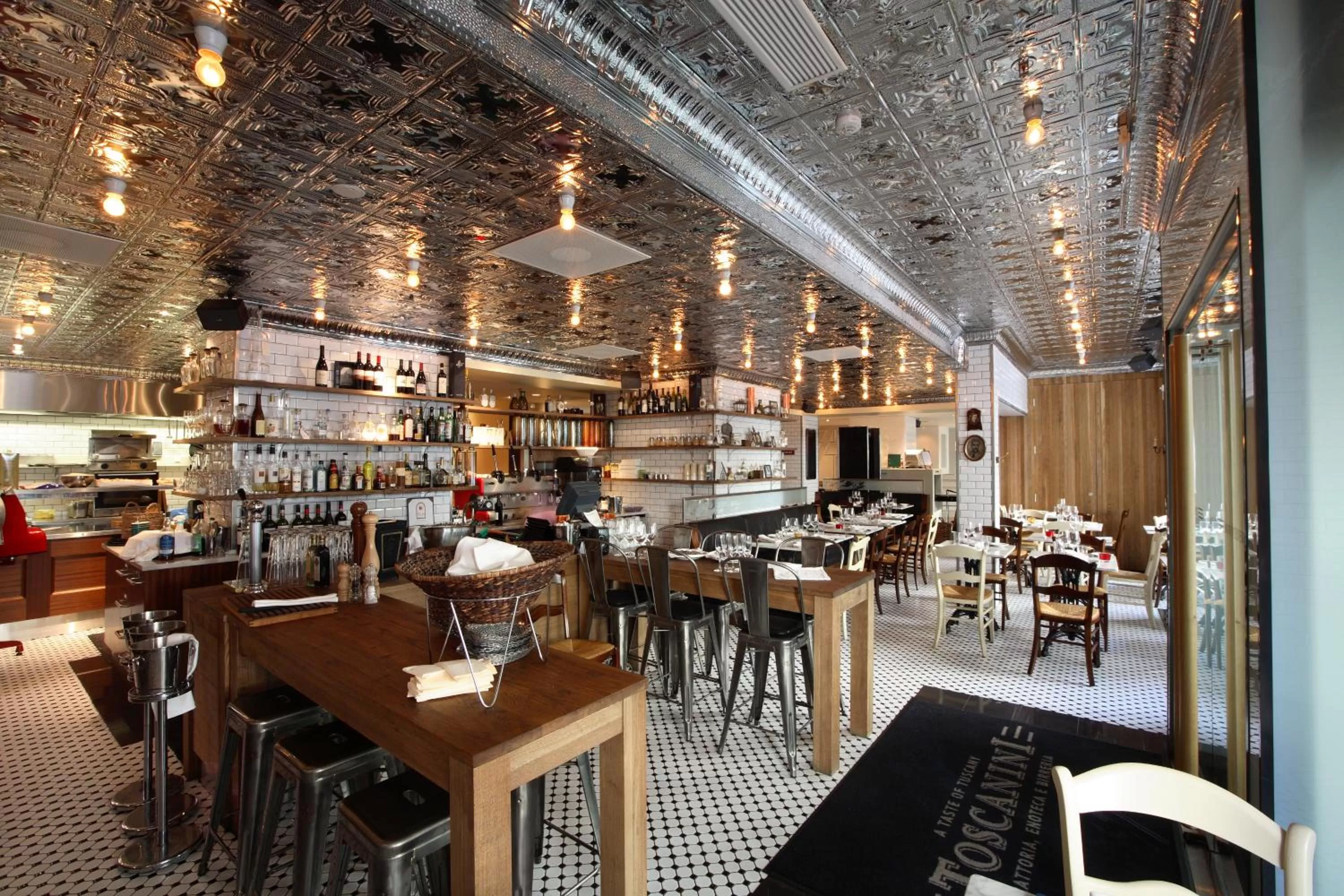 Restaurant/places to eat in Hotel Klaus K