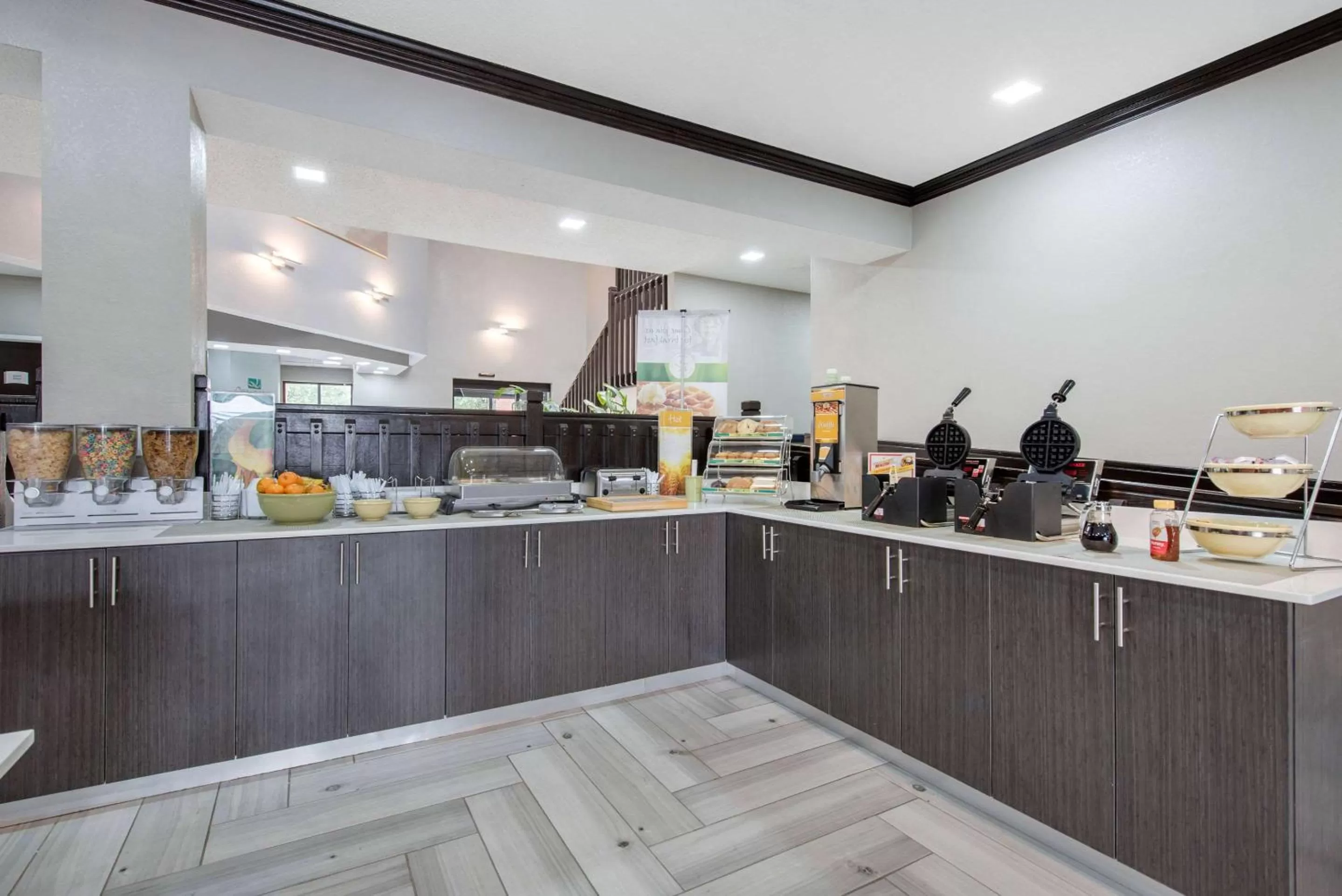 Restaurant/places to eat in Quality Inn & Suites Brownsburg - Indianapolis West