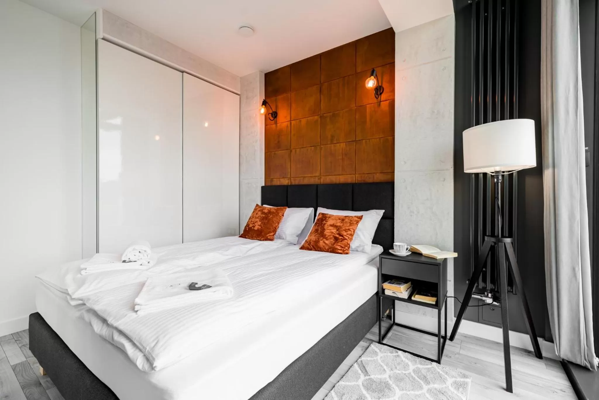 Bed in Q18 ApartHotel