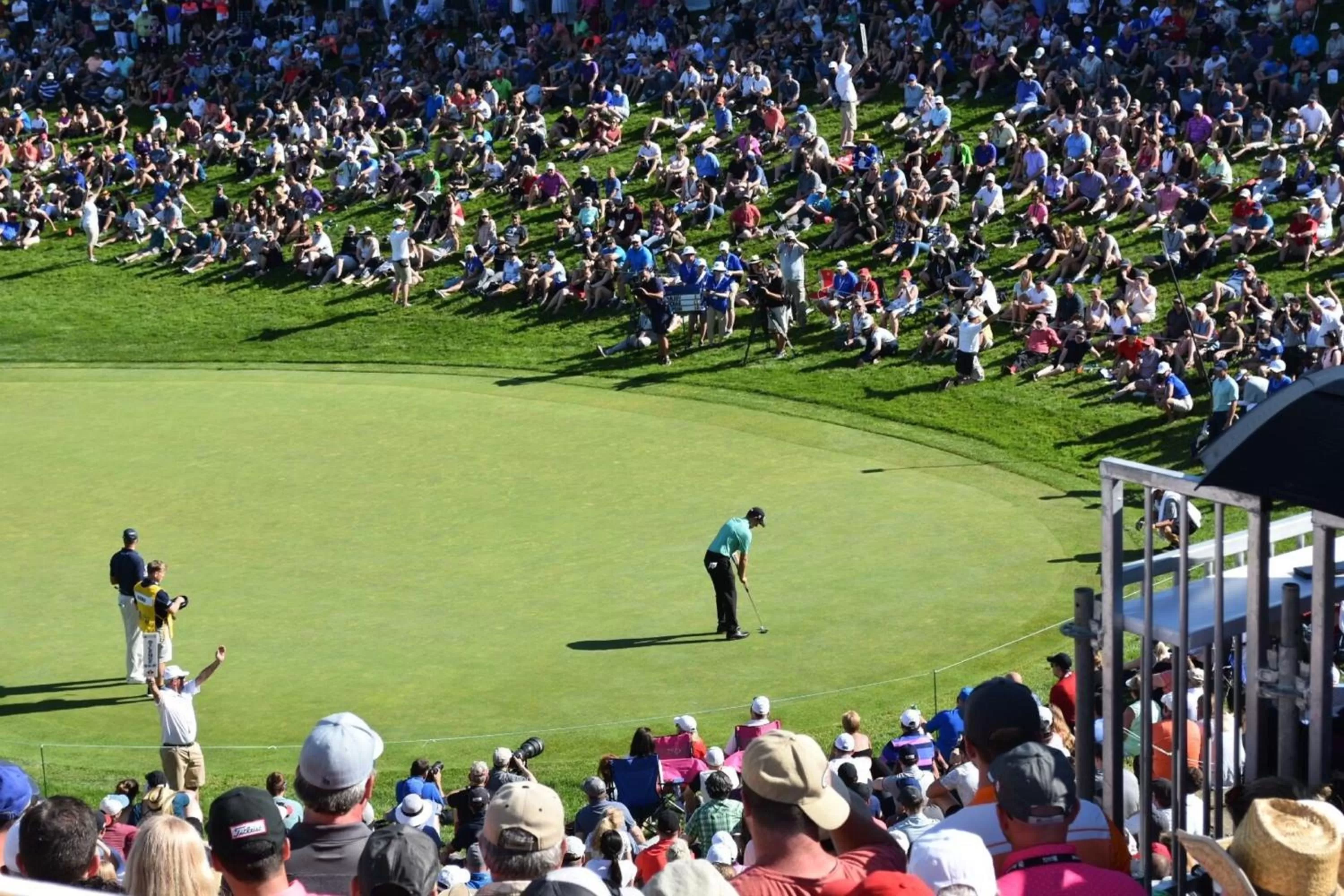 Area and facilities in Staybridge Suites Hamilton - Downtown by IHG