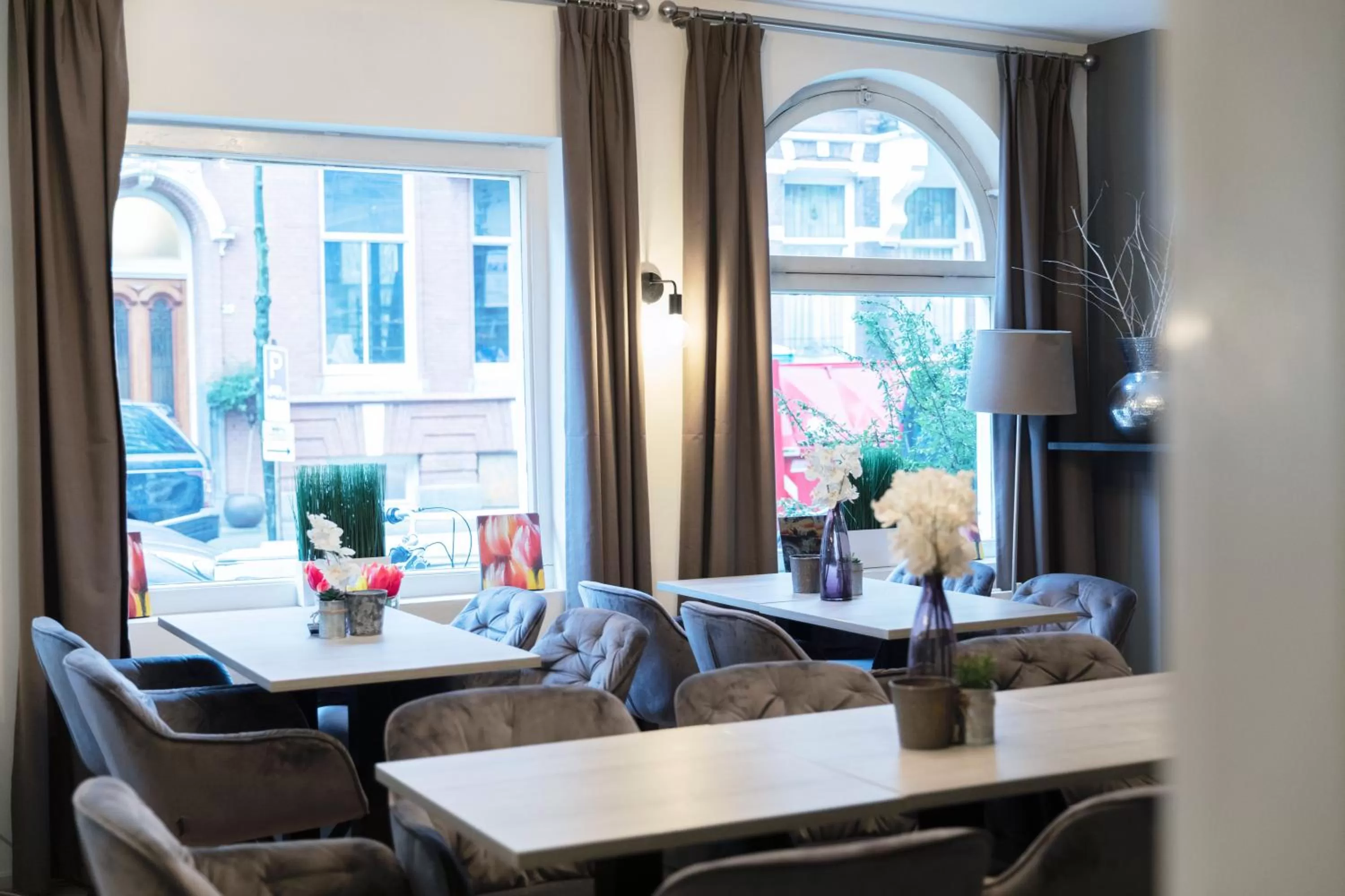 Lobby or reception in Quentin England Hotel