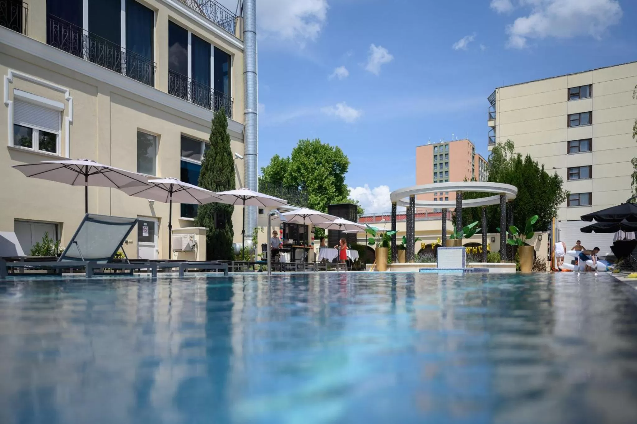 Property building in Hotel Aurum