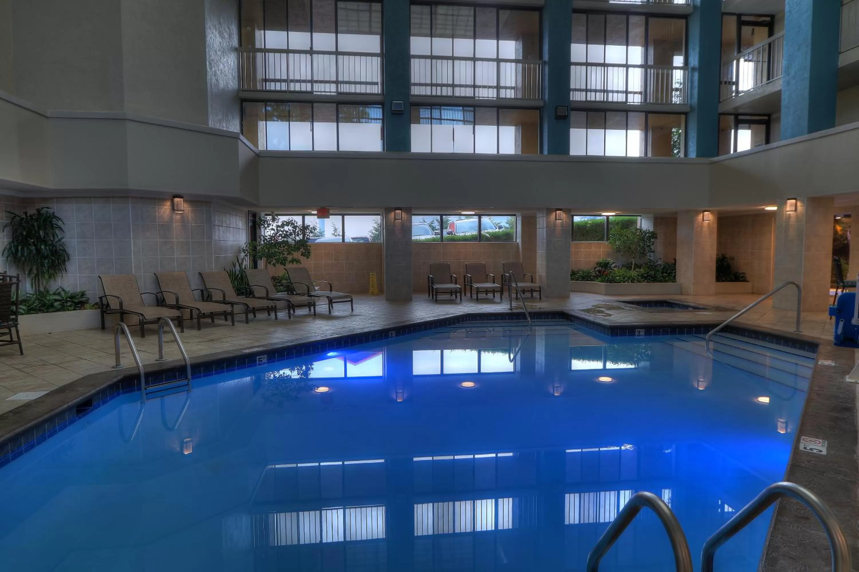 Swimming pool in Quality Inn Near the Island Pigeon Forge