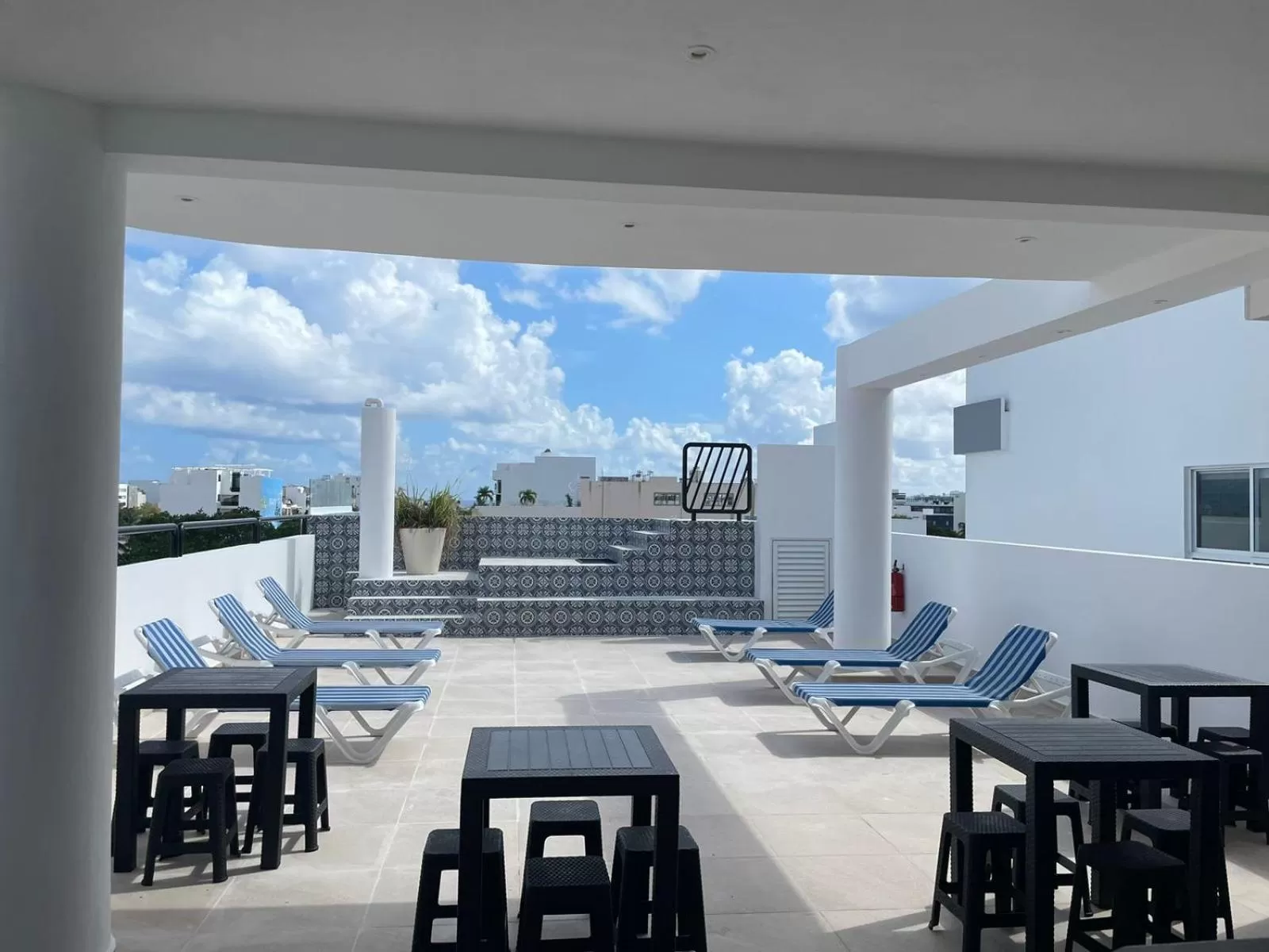 Balcony/Terrace in WINDAY HOTEL - Cerca 5a Avenida
