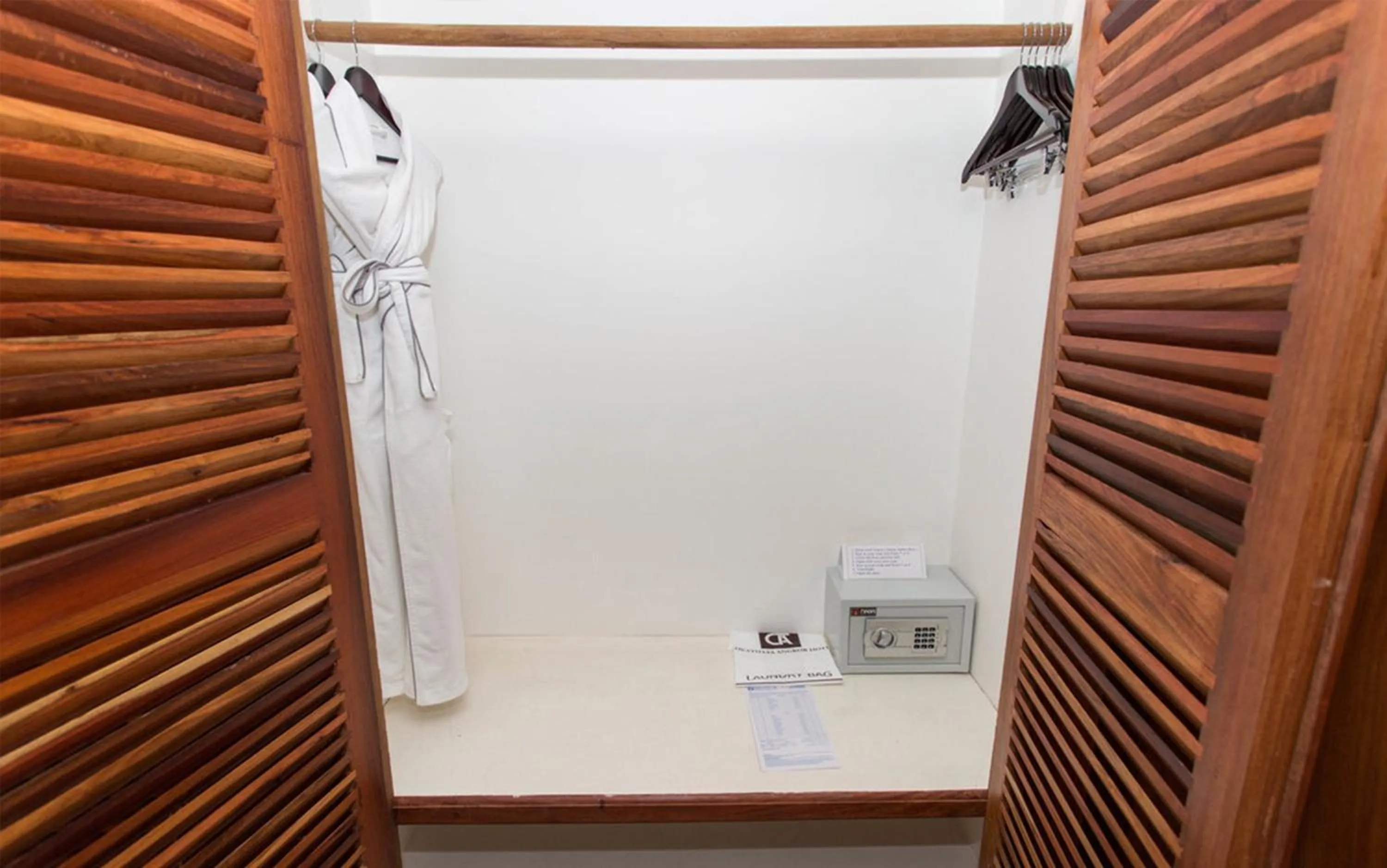 wardrobe in Cheathata CTA Hotel Siem Reap