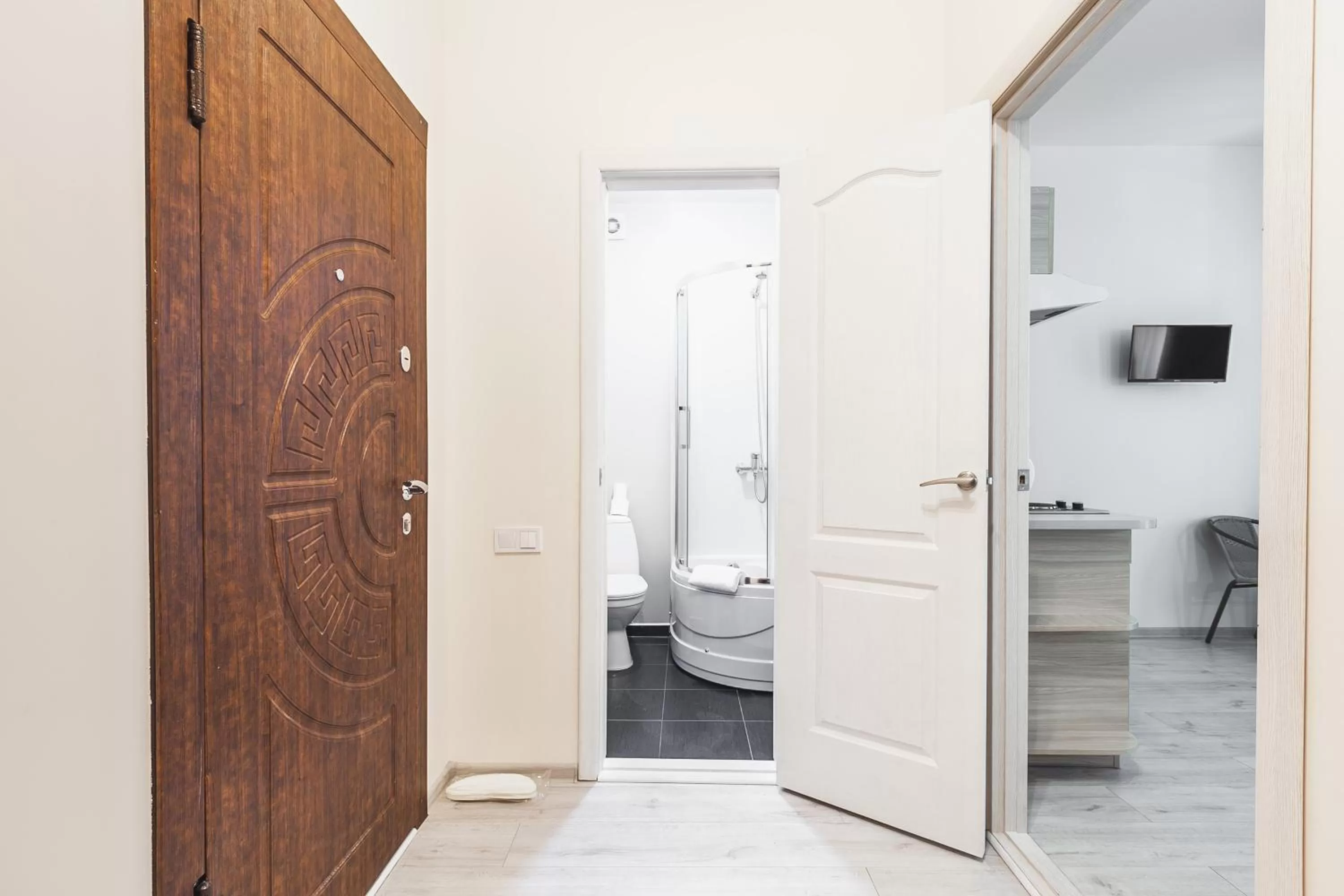 Shower in Apartments near Deribasovskaya