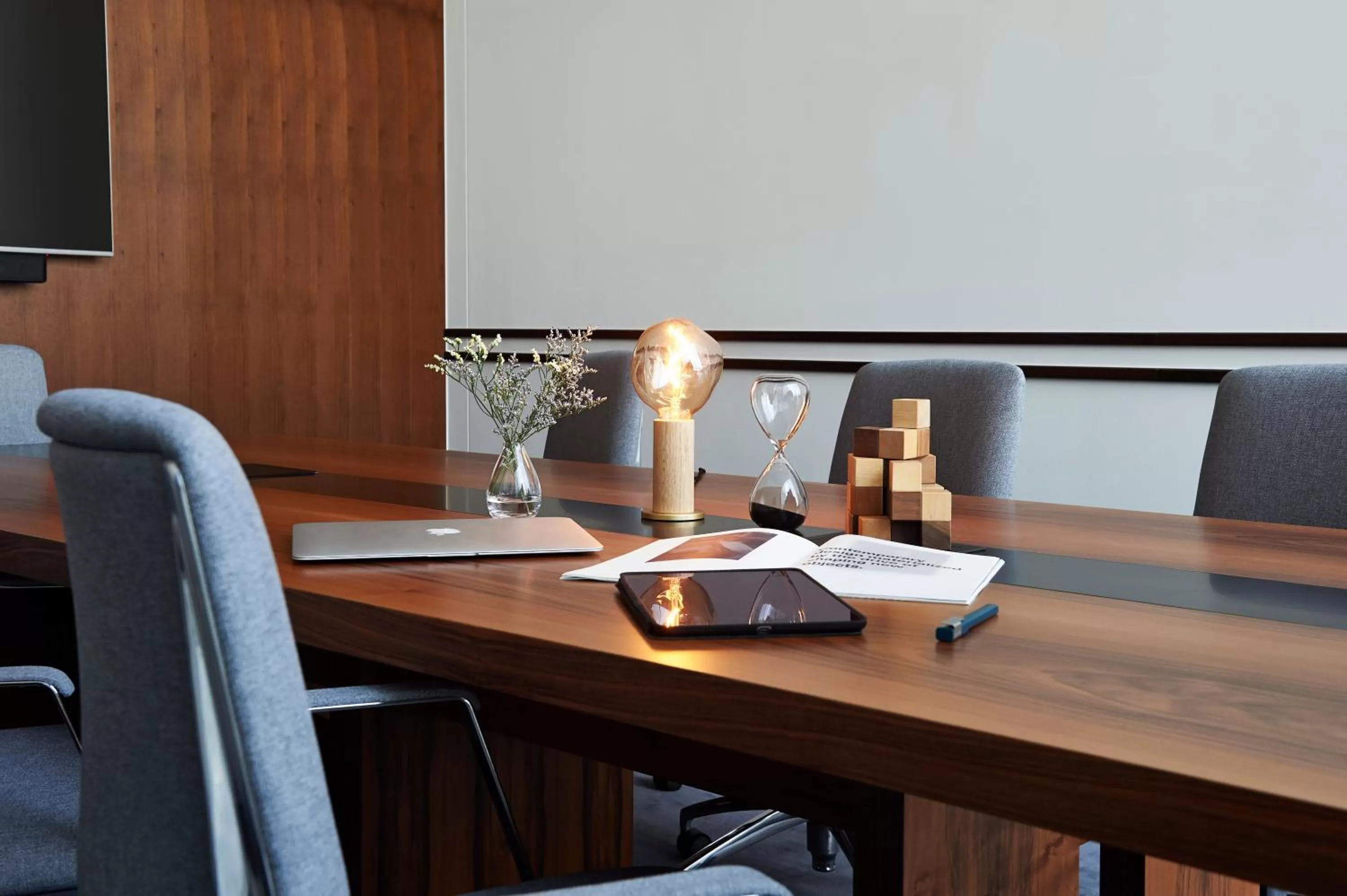 Business facilities in FORM Hotel Al Jaddaf, Dubai, a Member of Design Hotels