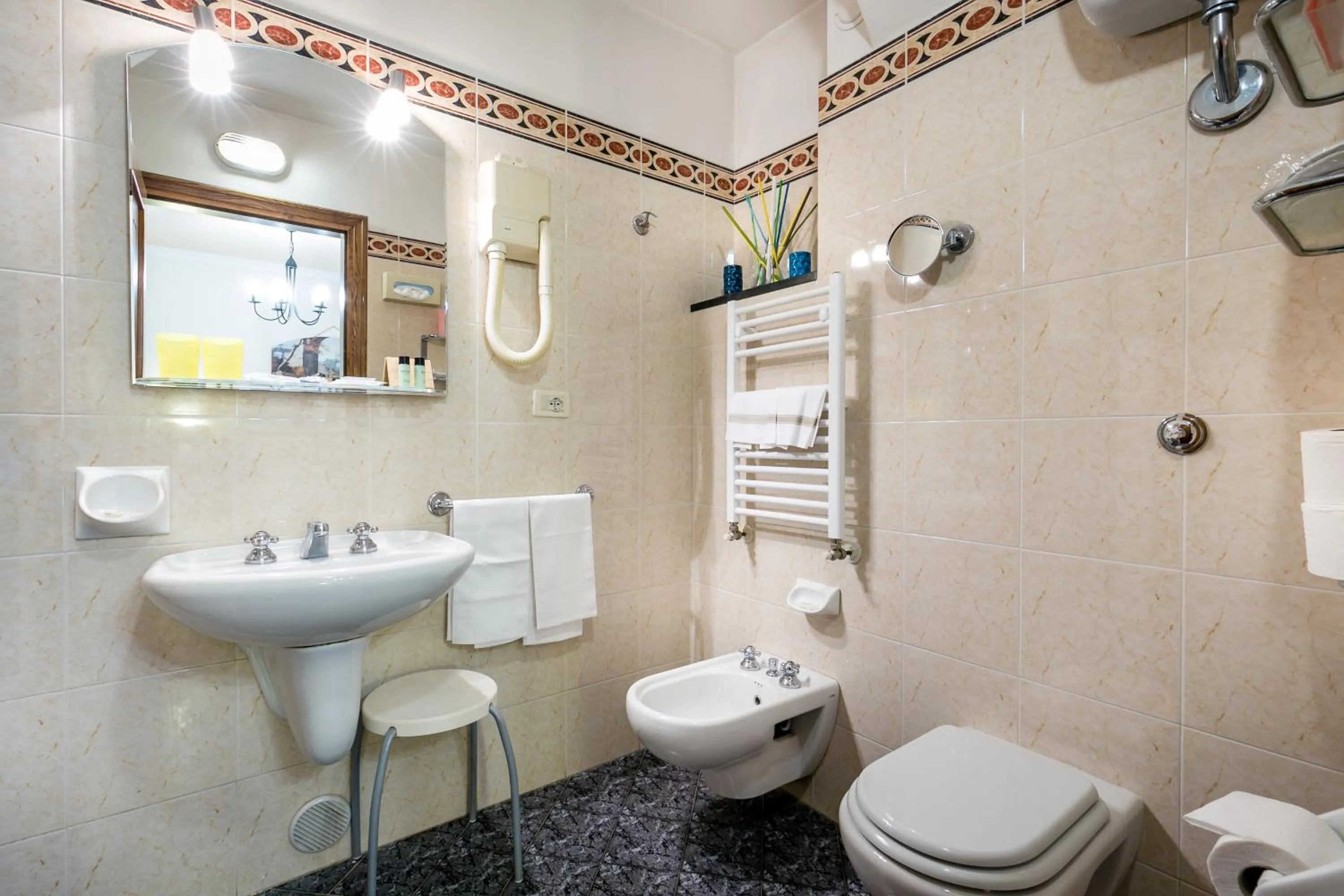 Bathroom in Hotel Collodi Firenze