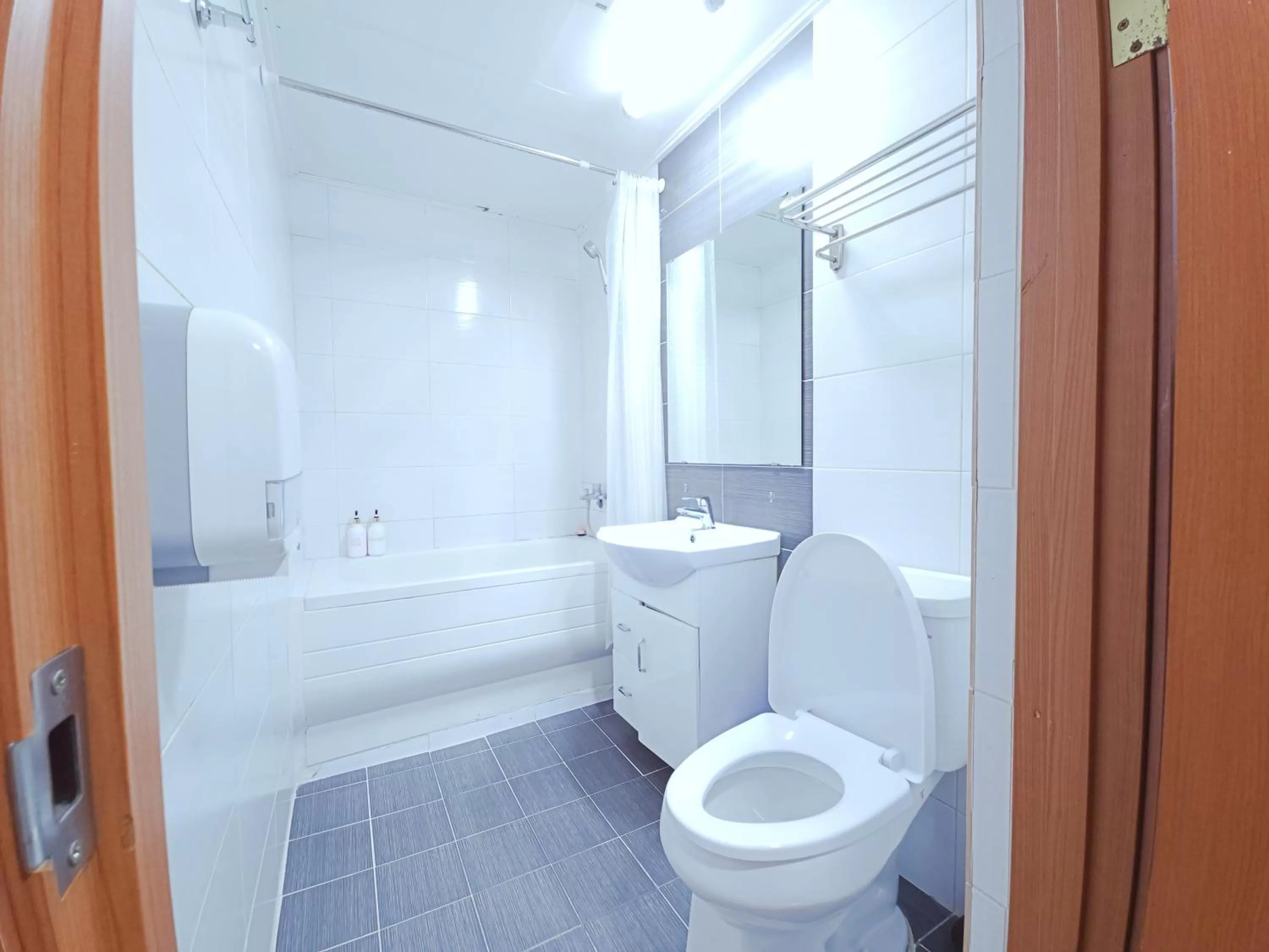 Bathroom in OYO Rooftop Hostel