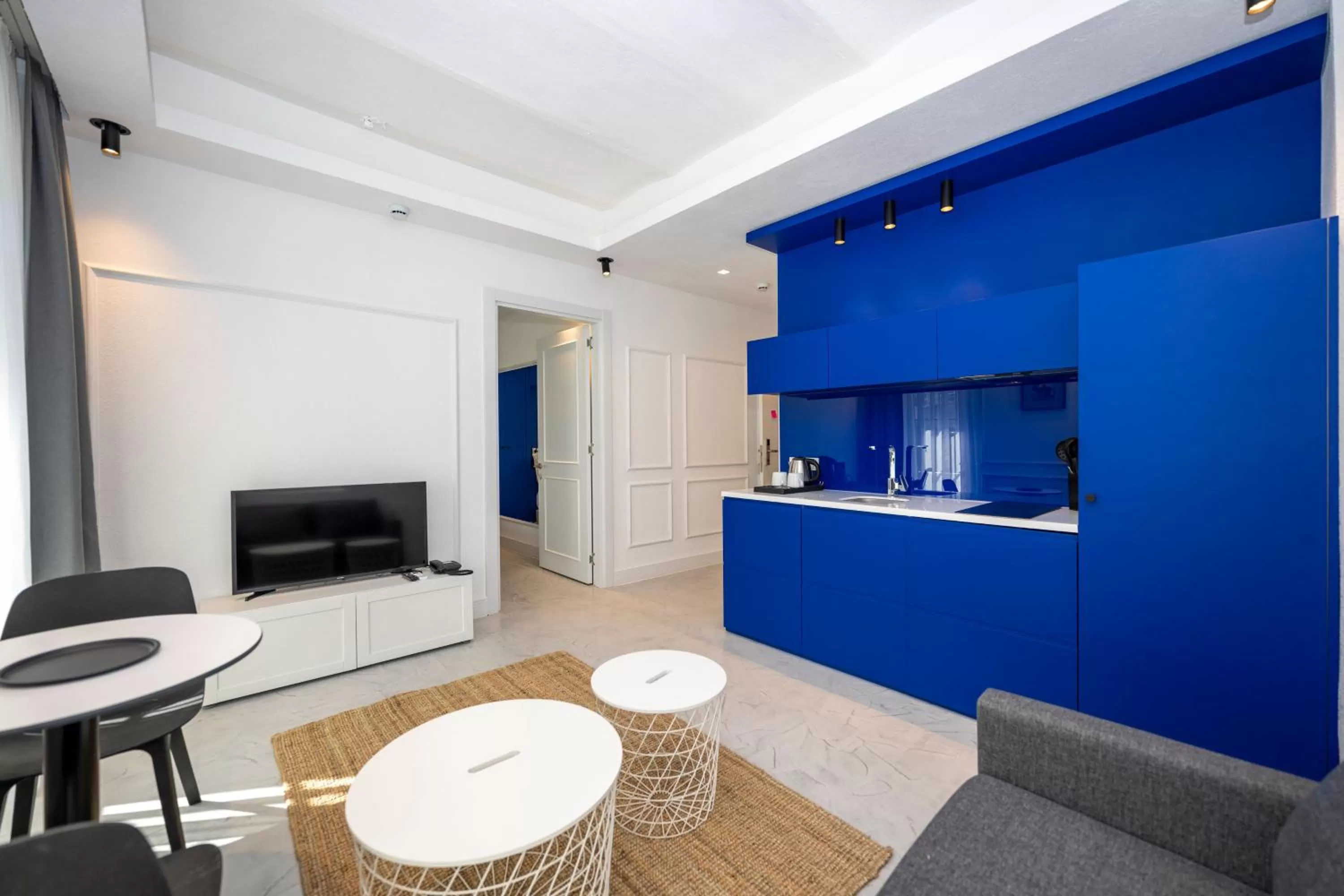 Kitchen or kitchenette in Juno Hotel Taksim