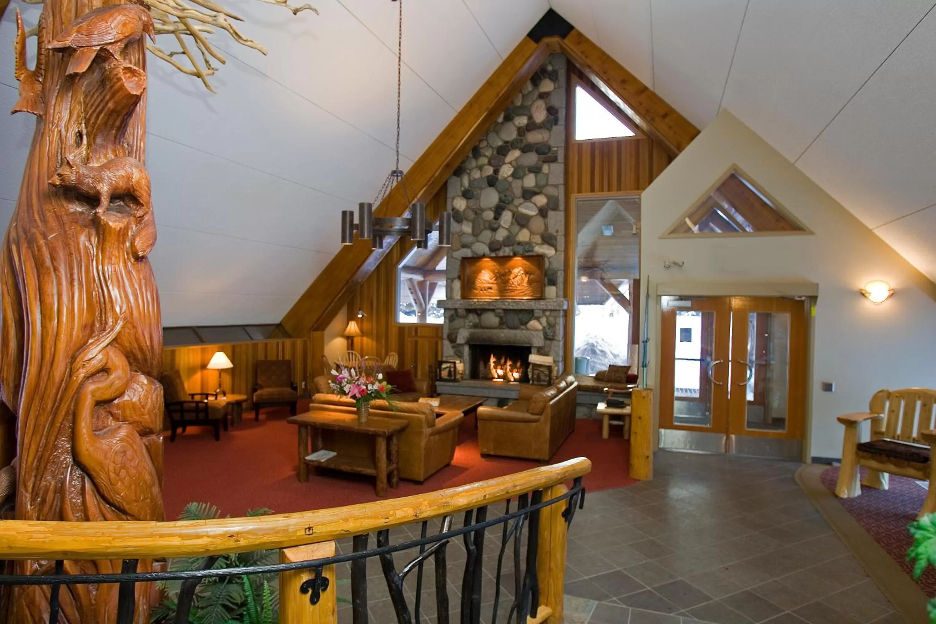 Living room in Manning Park Resort