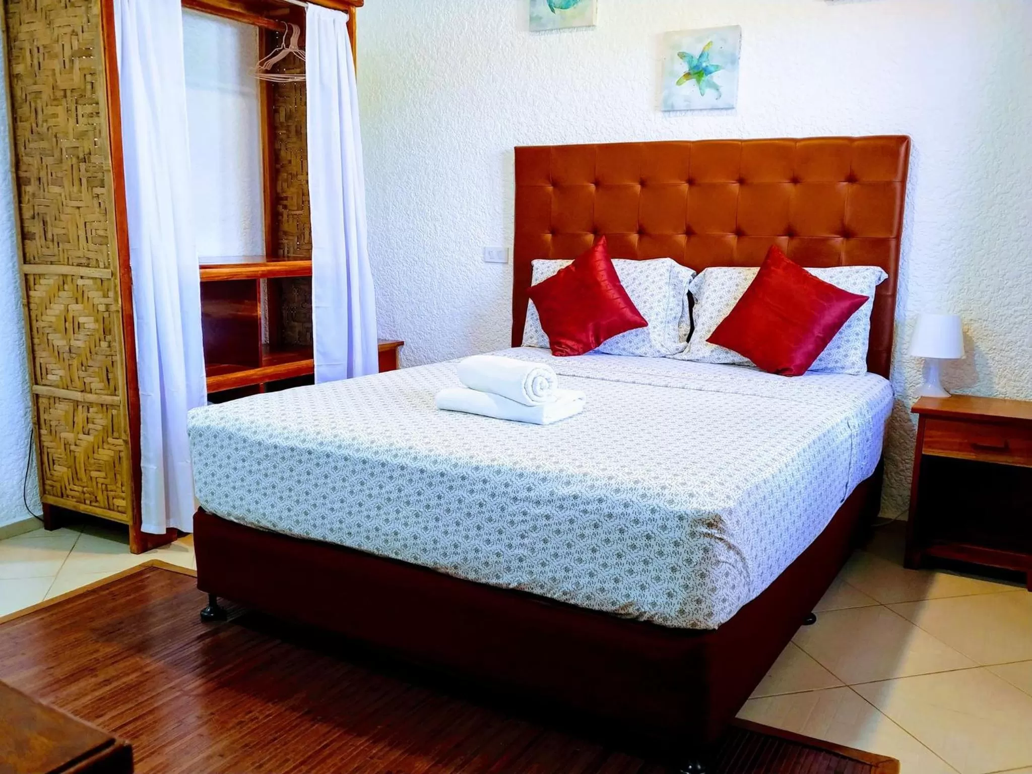 Bed in Jugalis Hotel and Restaurant