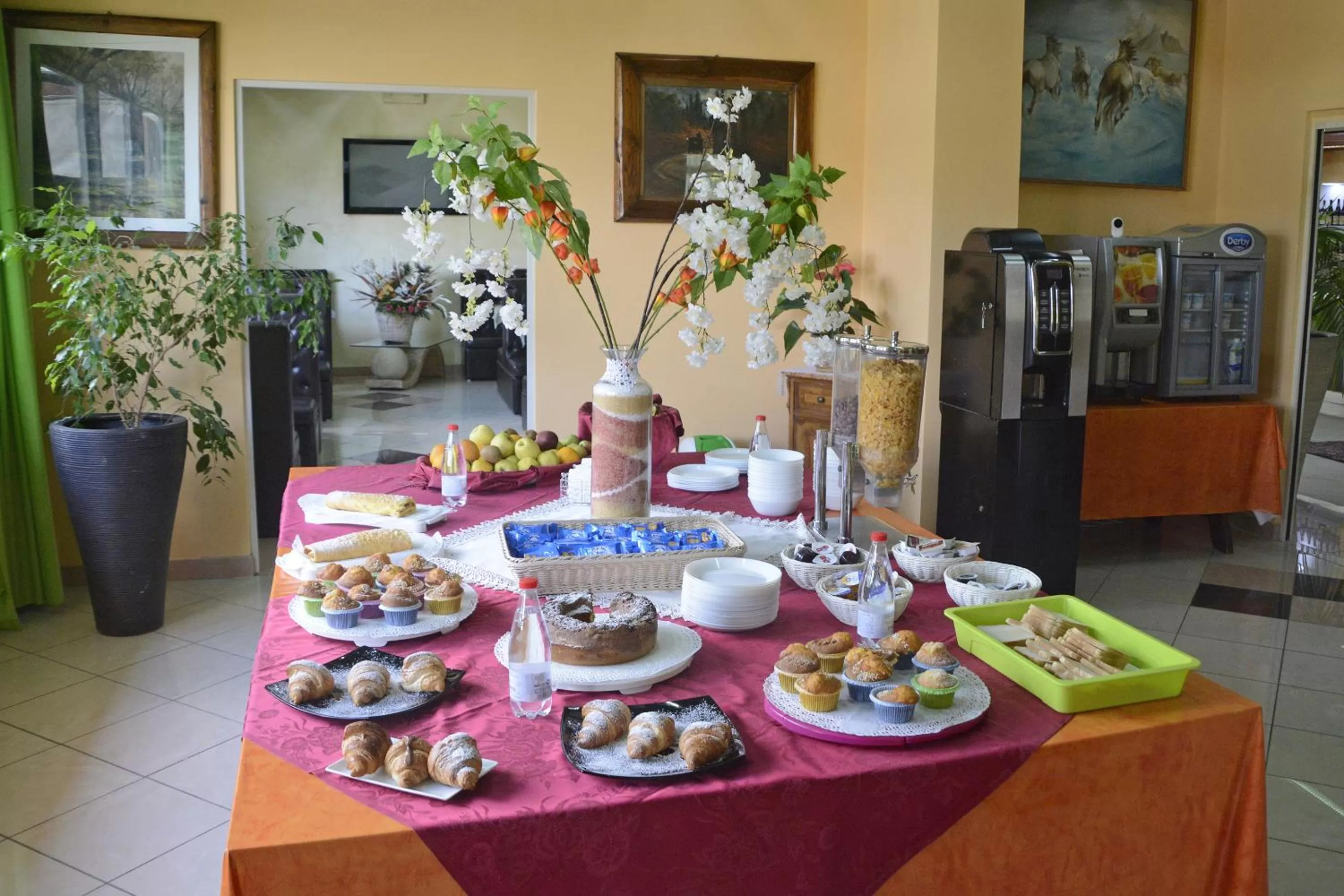 Food and drinks in HOTEL IL PARCO - Parking Free & Restaurant - Hotel