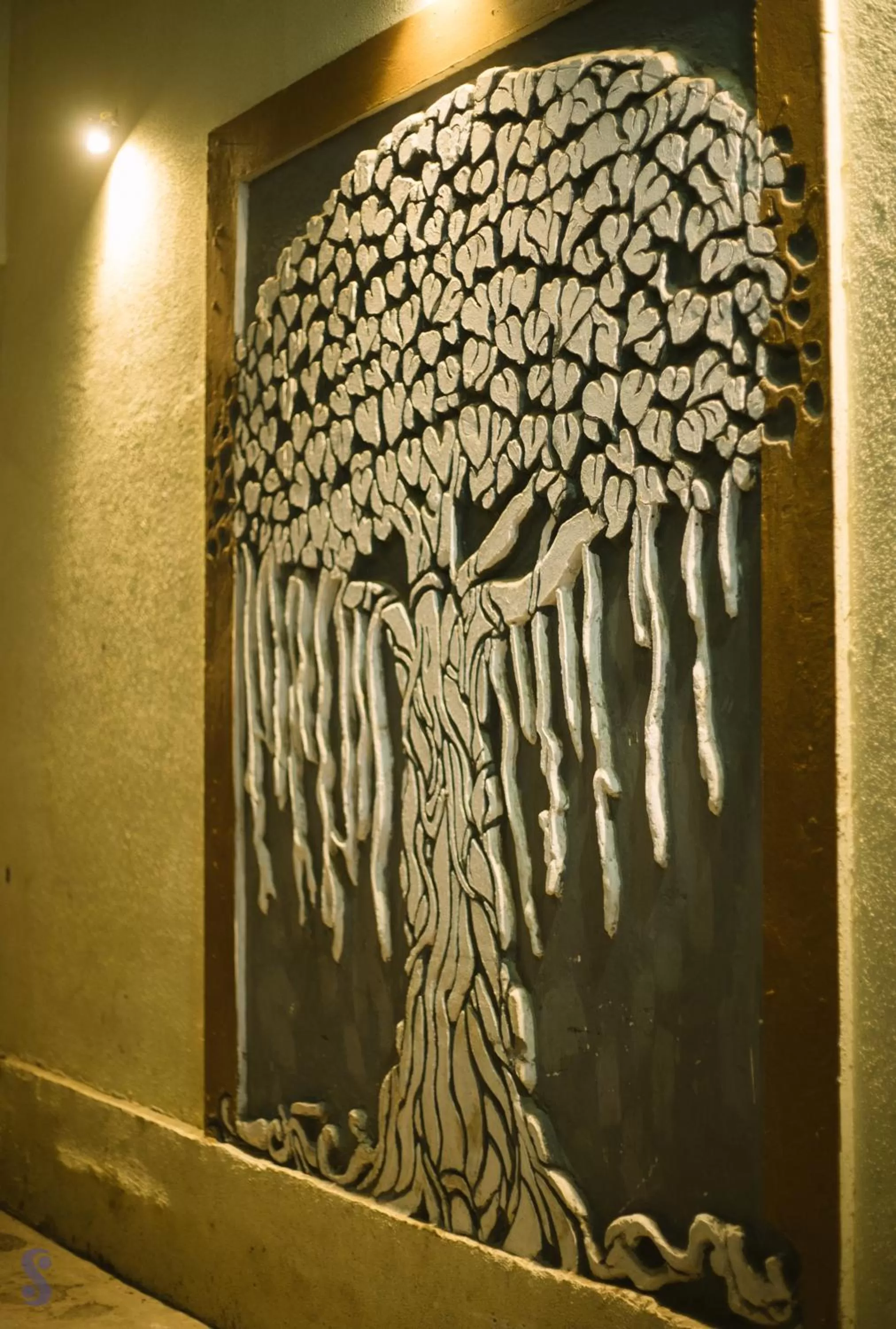 Facade/entrance in Safarnama Varanasi