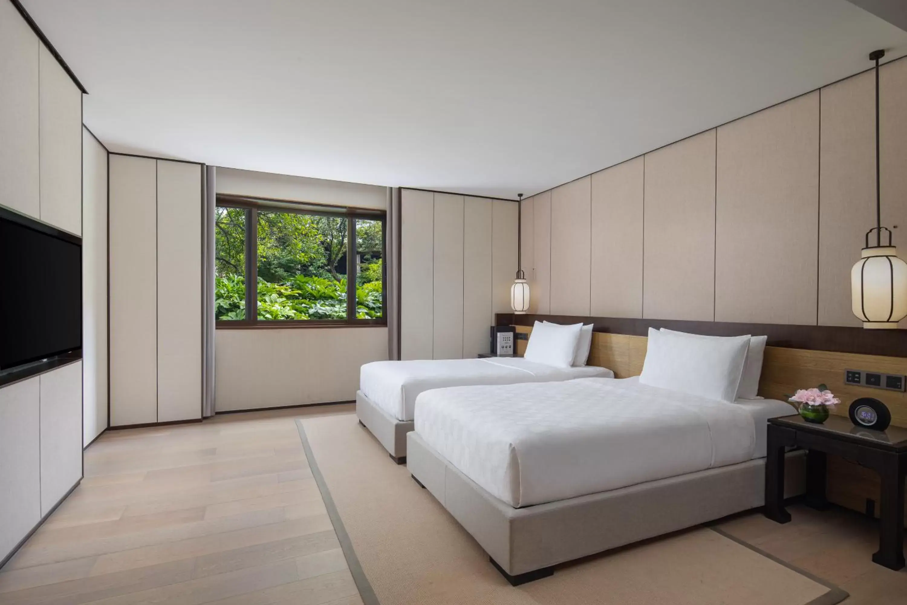 Standard Room in HUALUXE Xi'an Tanghua, an IHG Hotel Standard Room in HUALUXE Xi'an Tanghua, an IHG Hotel