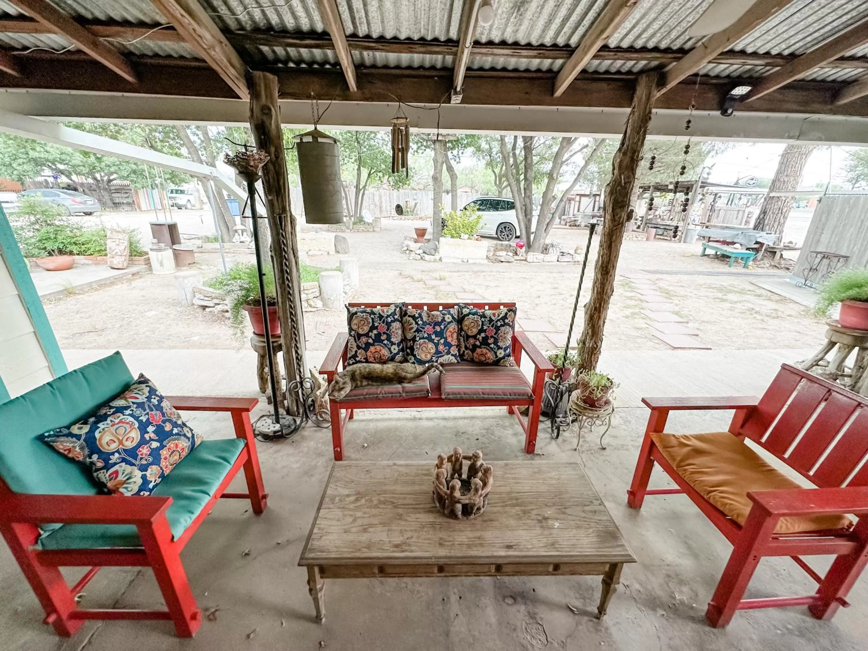 Patio in Inn at the Art Center
