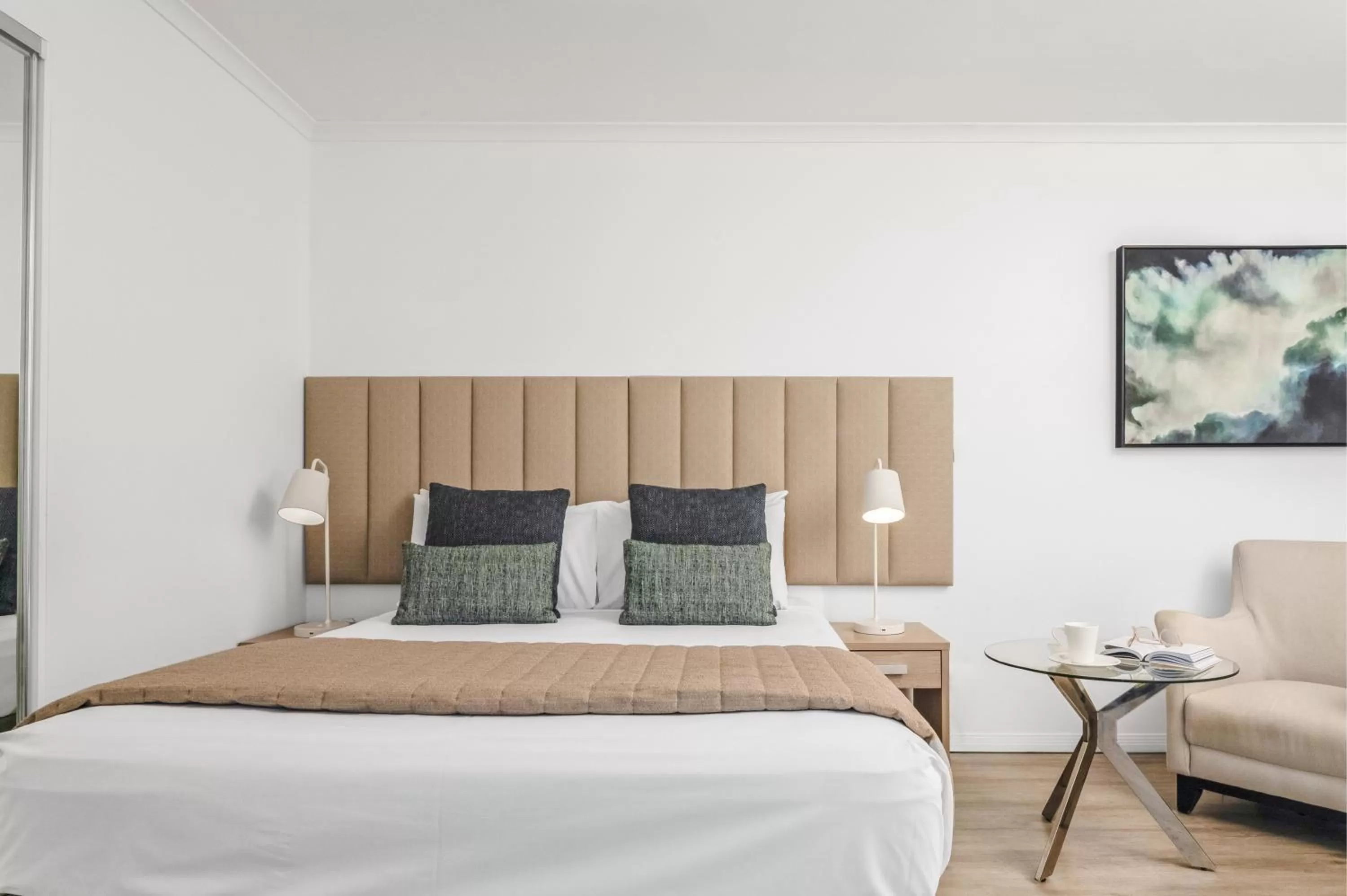 Bedroom, Bed in Mantra Coolangatta Beach