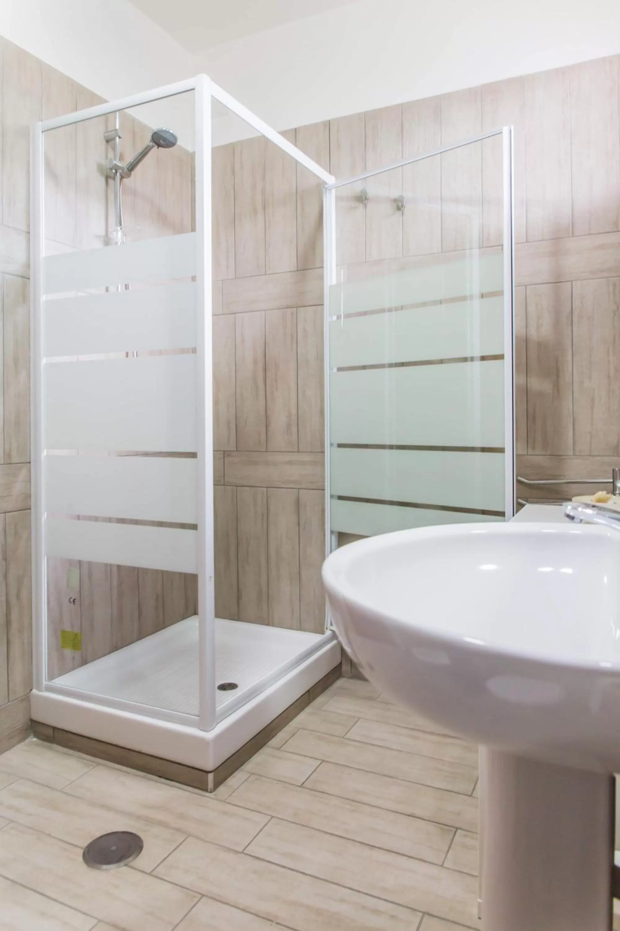 Shower in Palazzo Archeo