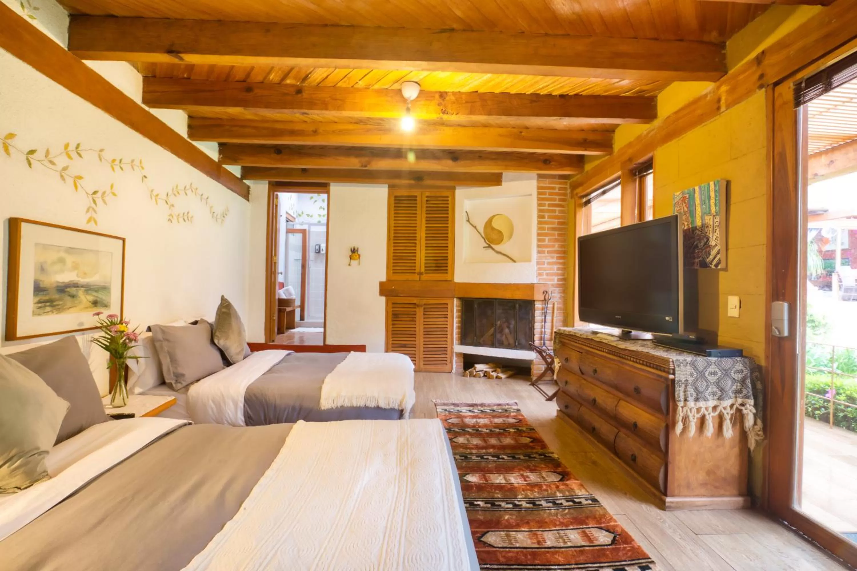 Photo of the whole room in La Joya del Viento