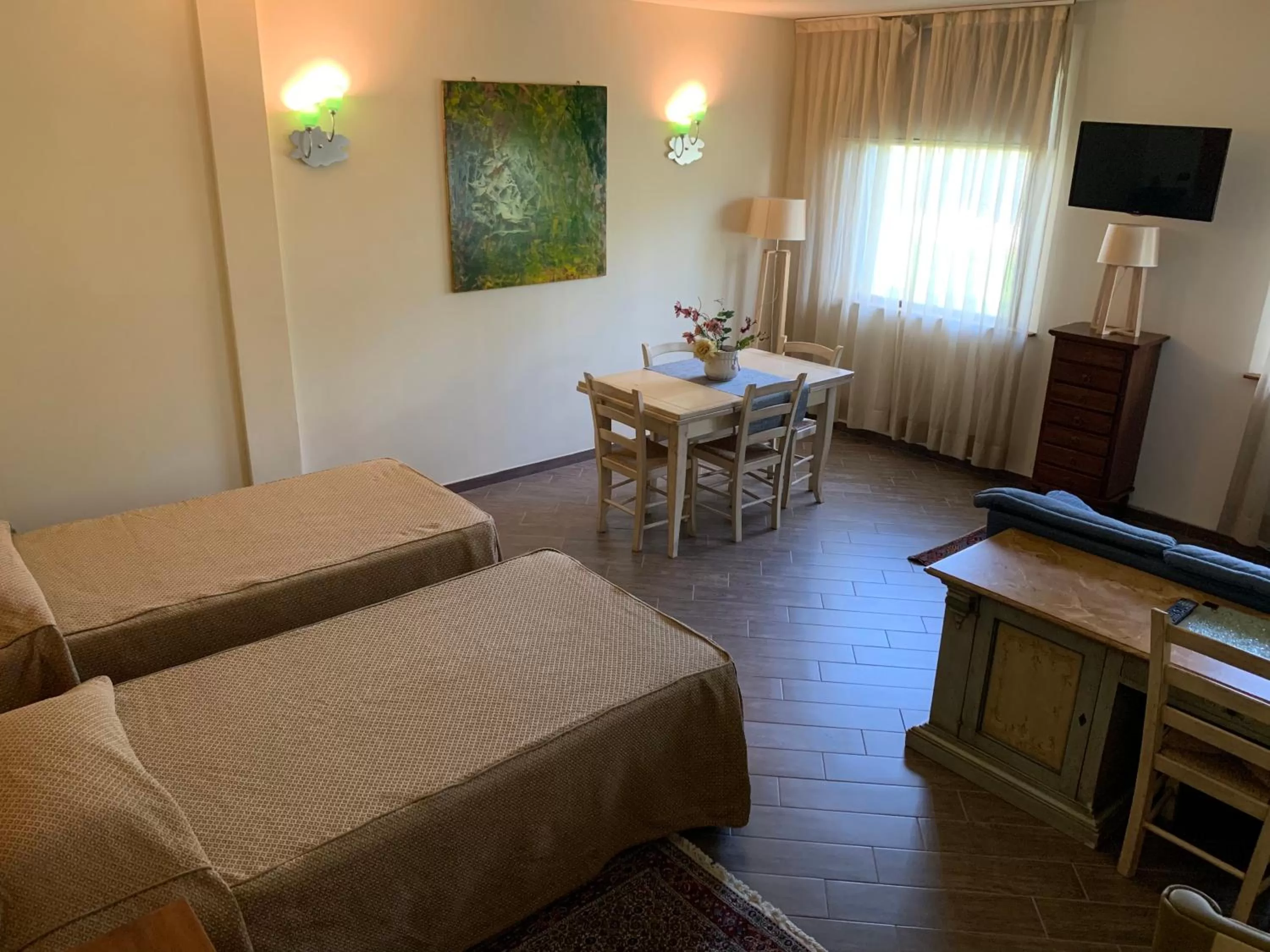 Photo of the whole room, Bed in Hotel Il Casale Verde Resort