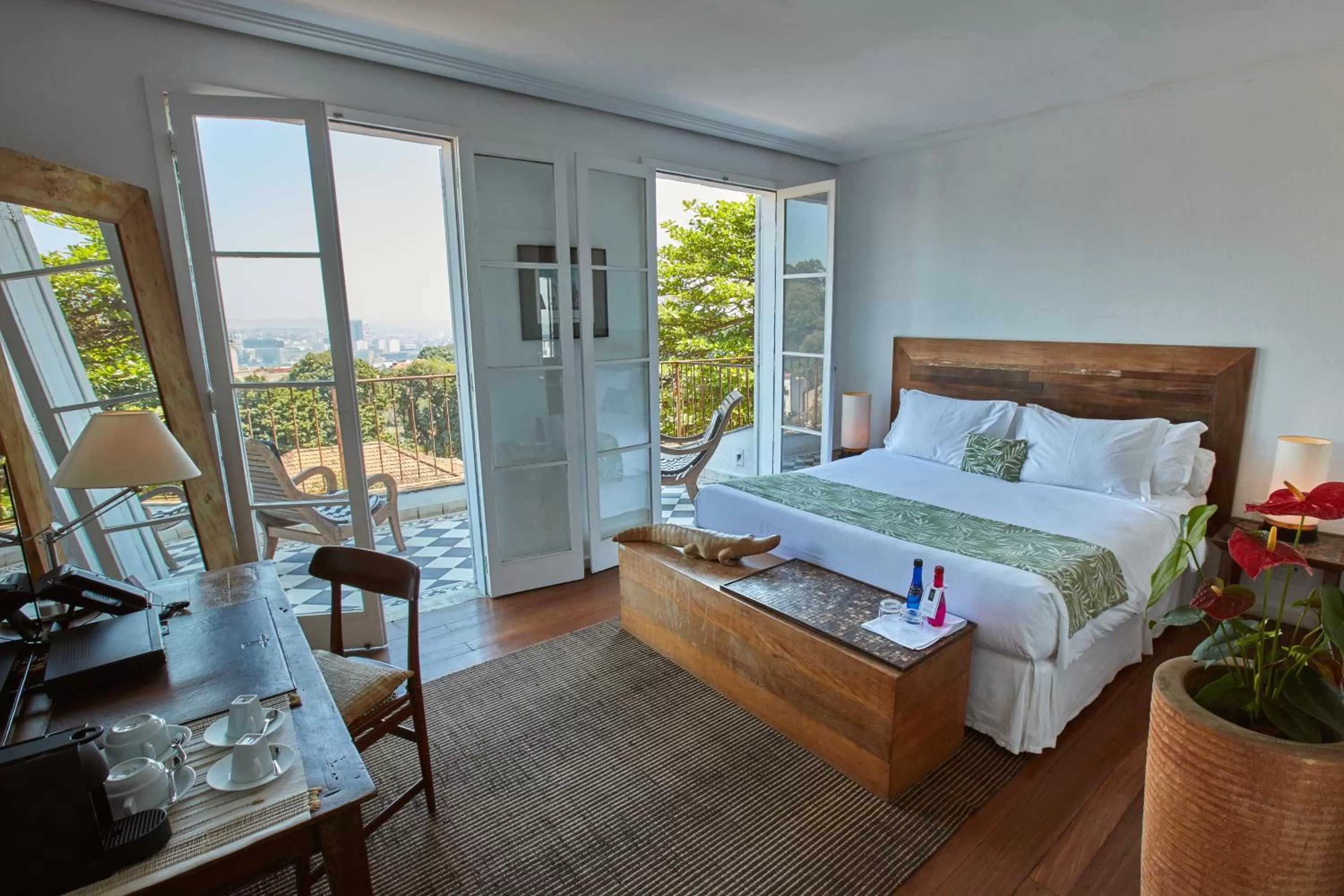 Bed in Santa Teresa Hotel Rio de Janeiro - MGallery Collection