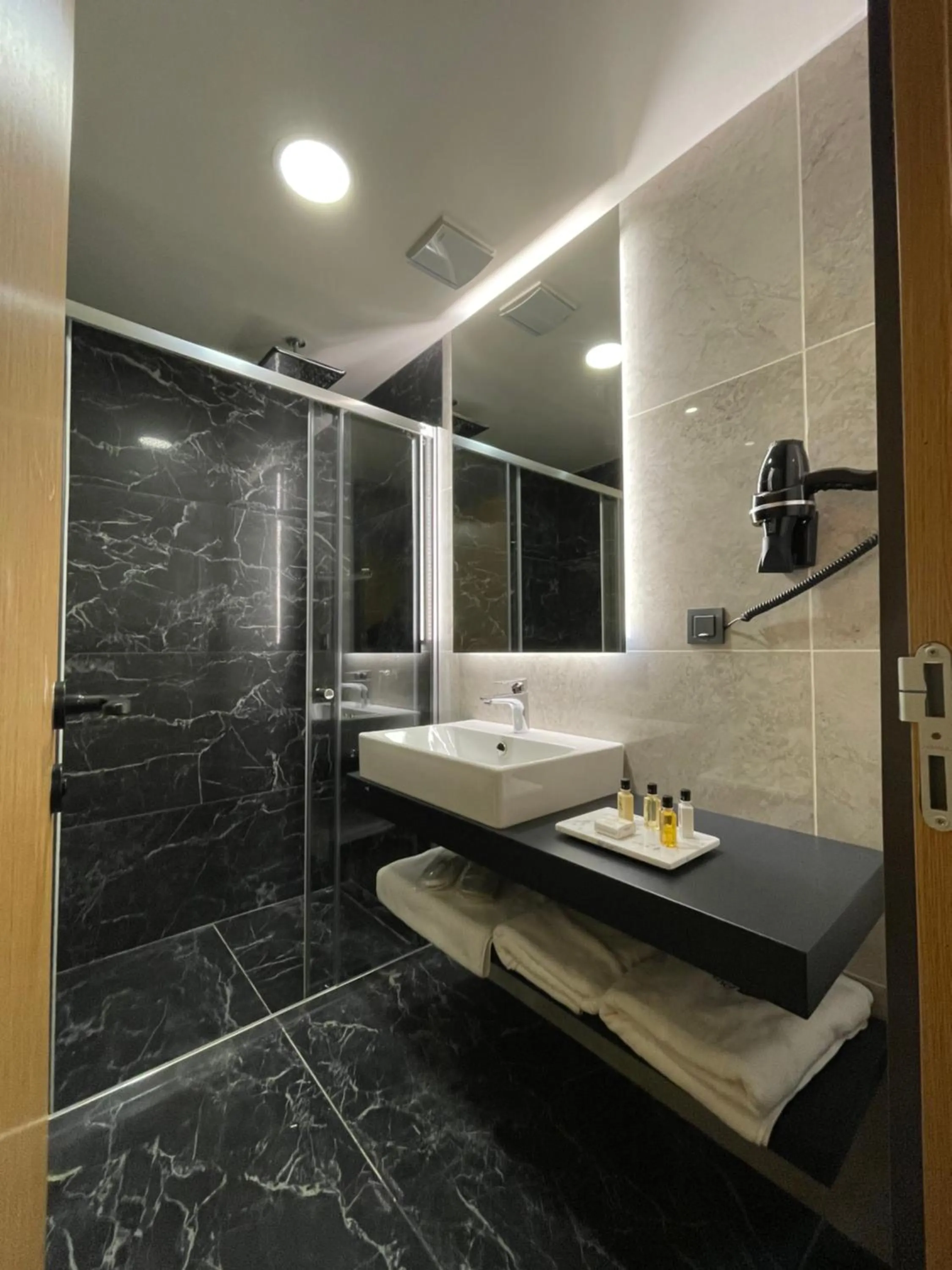 Bathroom in RW BOUTIQUE HOTEL