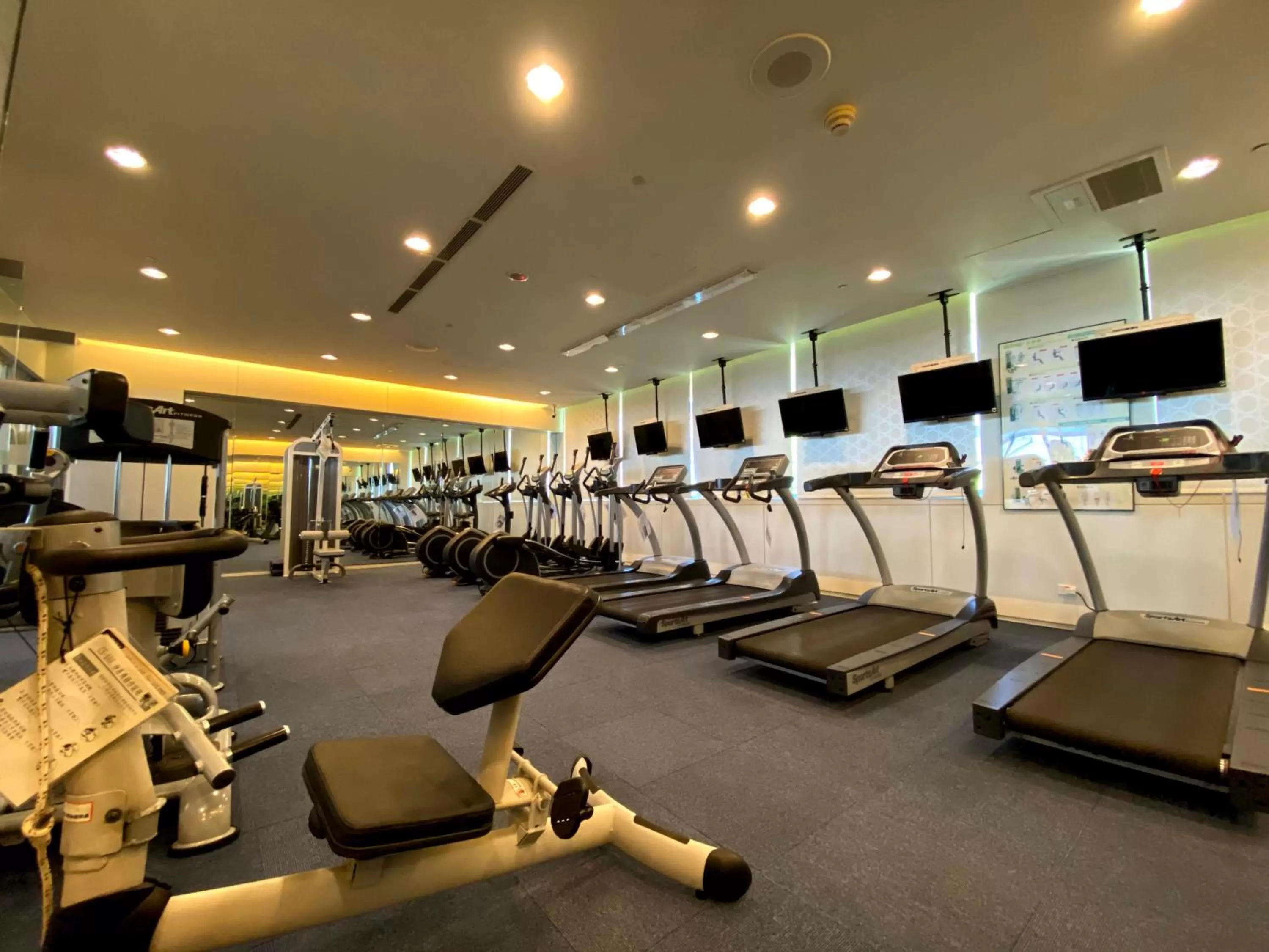 Fitness centre/facilities in Evergreen Plaza Hotel - Tainan
