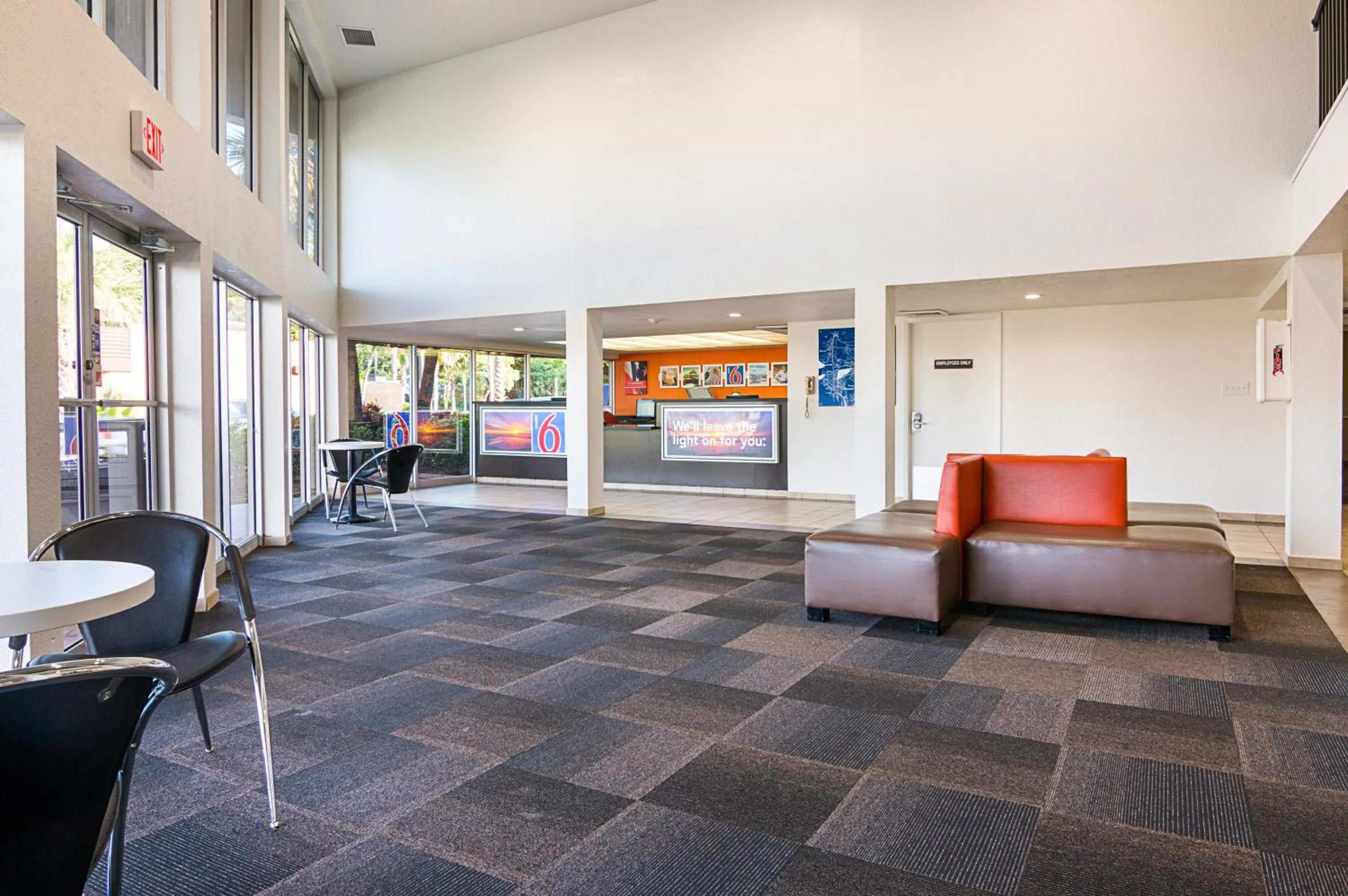Lobby or reception in Motel 6-Tampa, FL - Fairgrounds