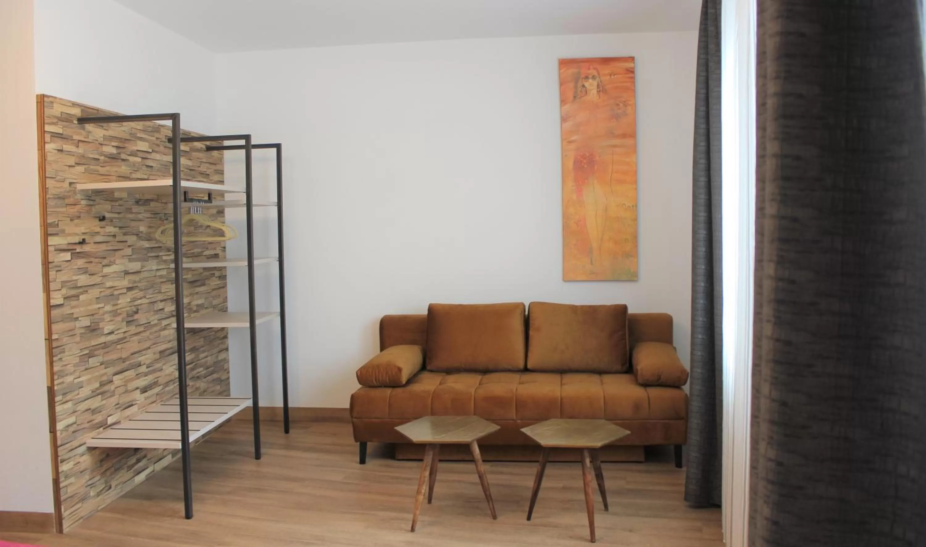 Photo of the whole room in Am Blumenhaus