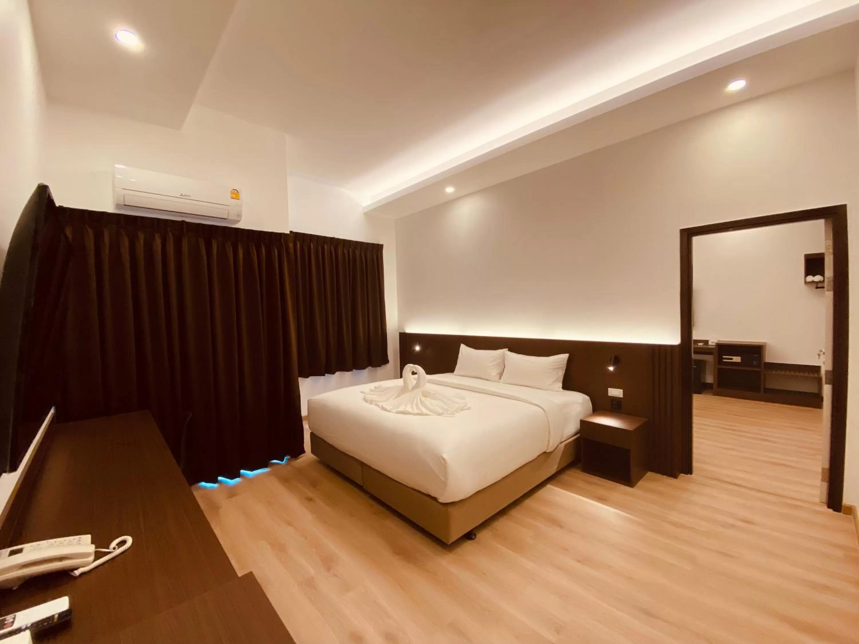 Photo of the whole room, Bed in GEEN Hotel Chonburi