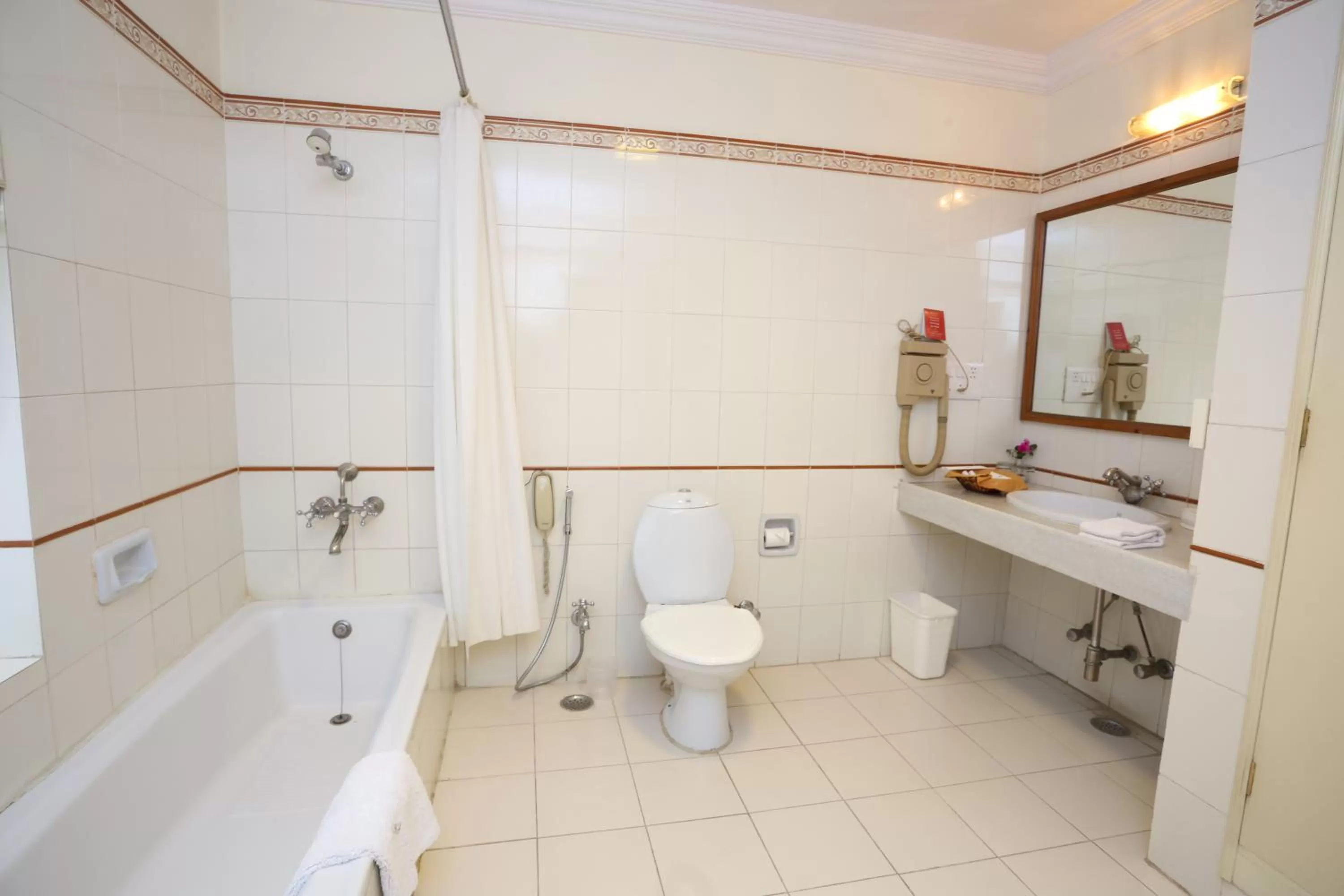 Bathroom in Garden Hotel - Heritage by HRH Group of Hotels