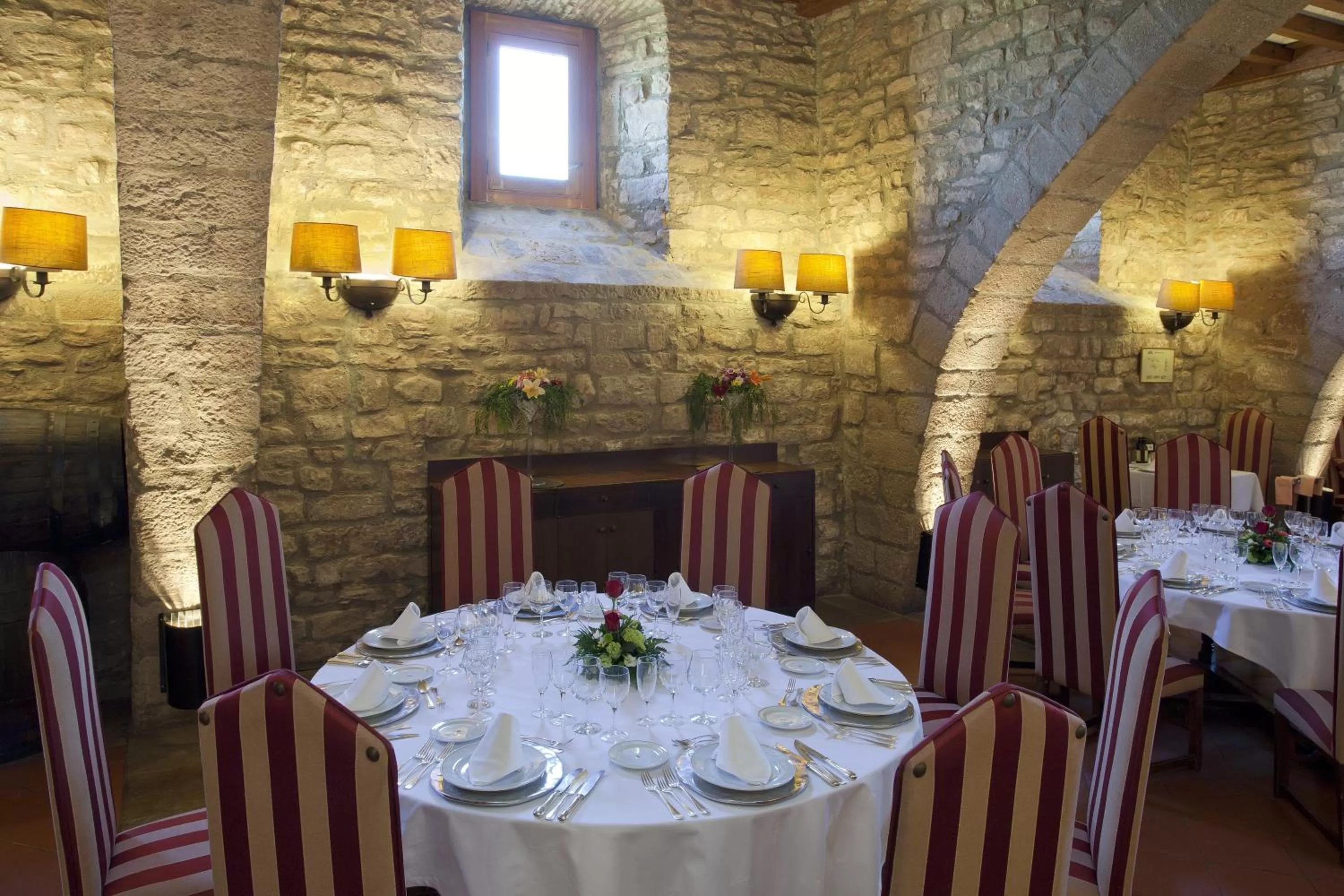 Restaurant/places to eat in Parador de Cardona