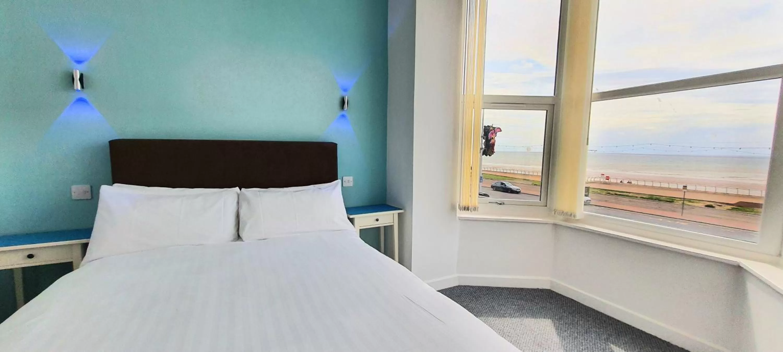 Bed in Charlton Aparthotel