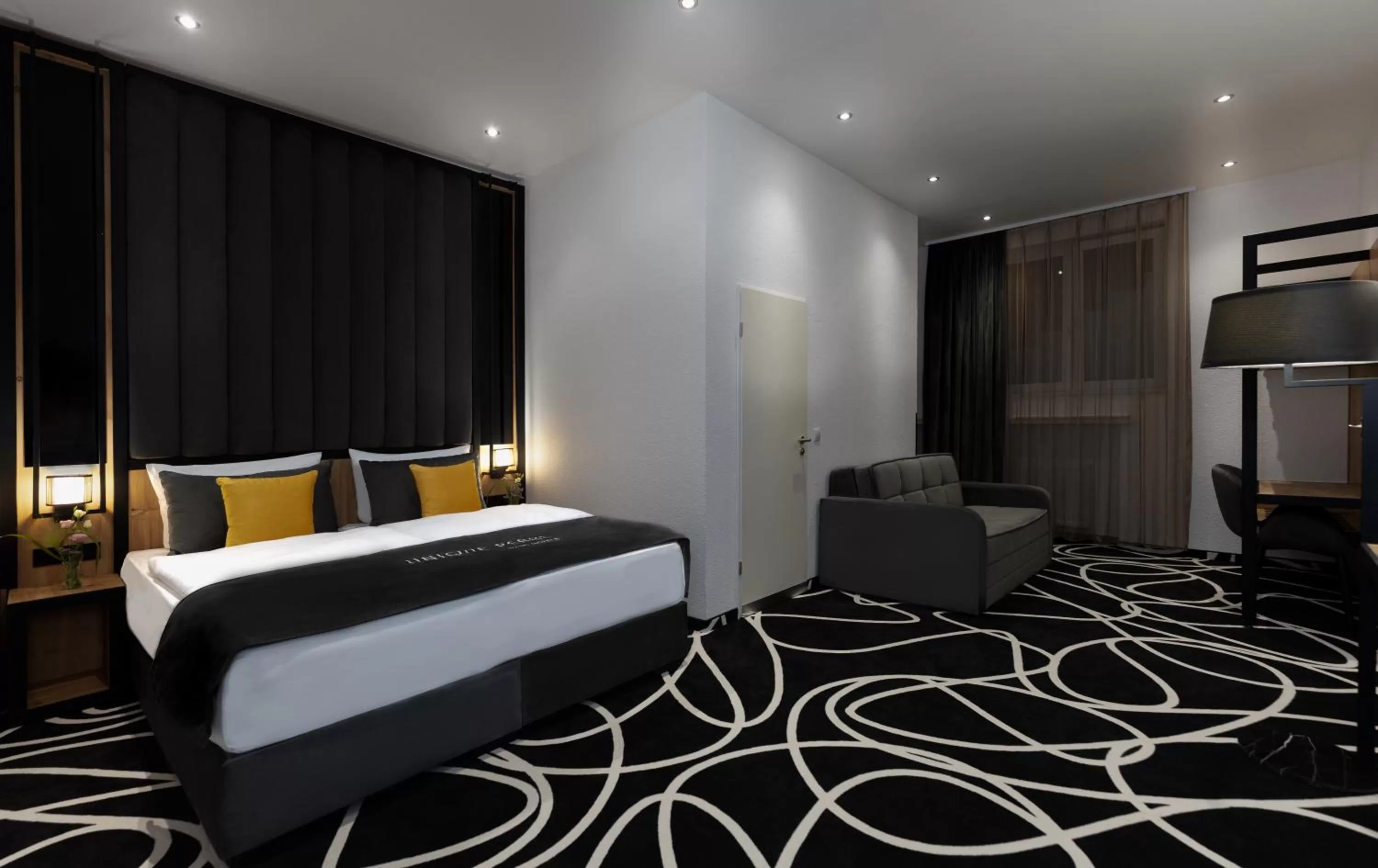 Photo of the whole room, Bed in Hotel Unique Pearl