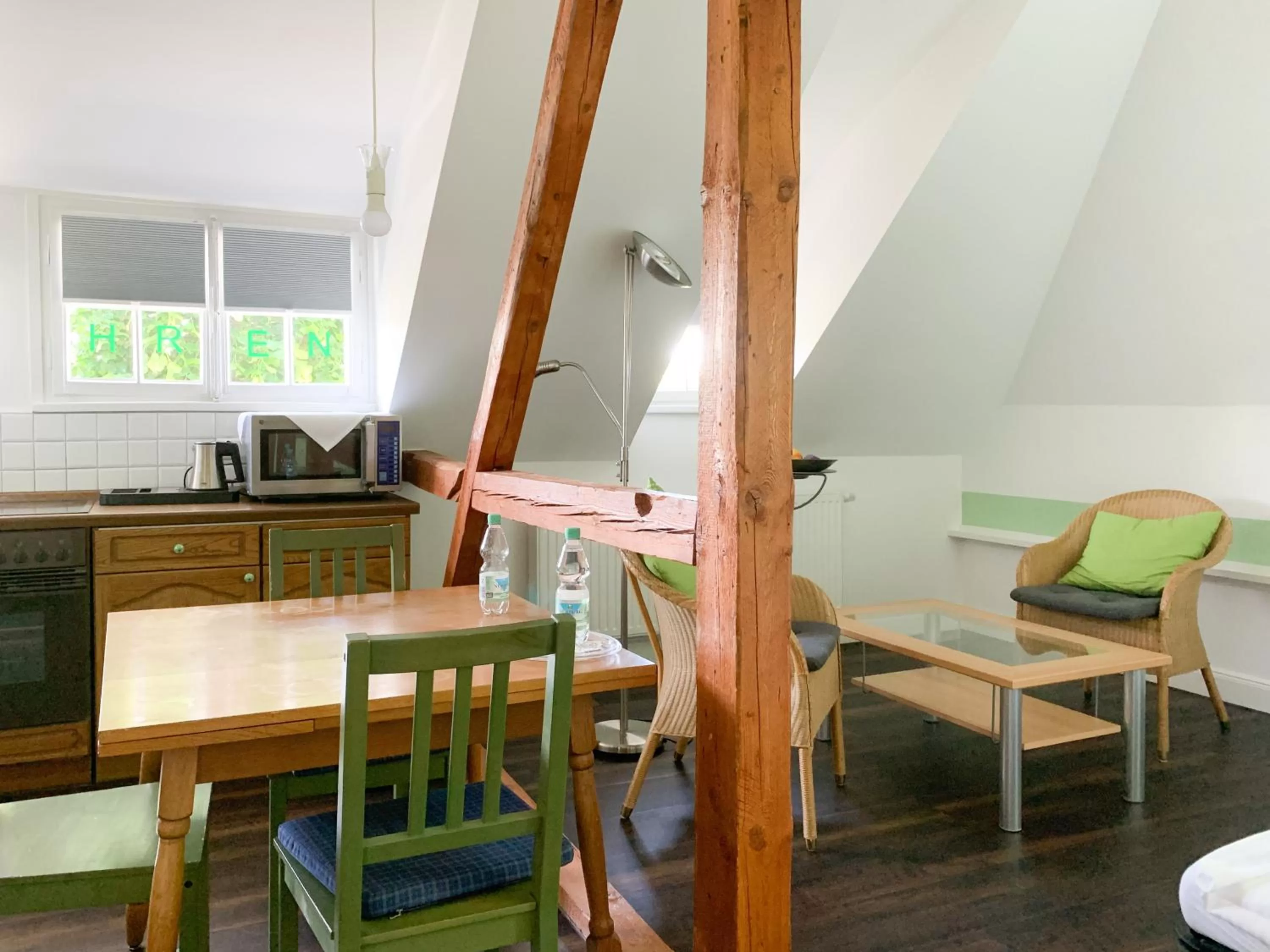 Dining Area in 2T Hotel artgenossen
