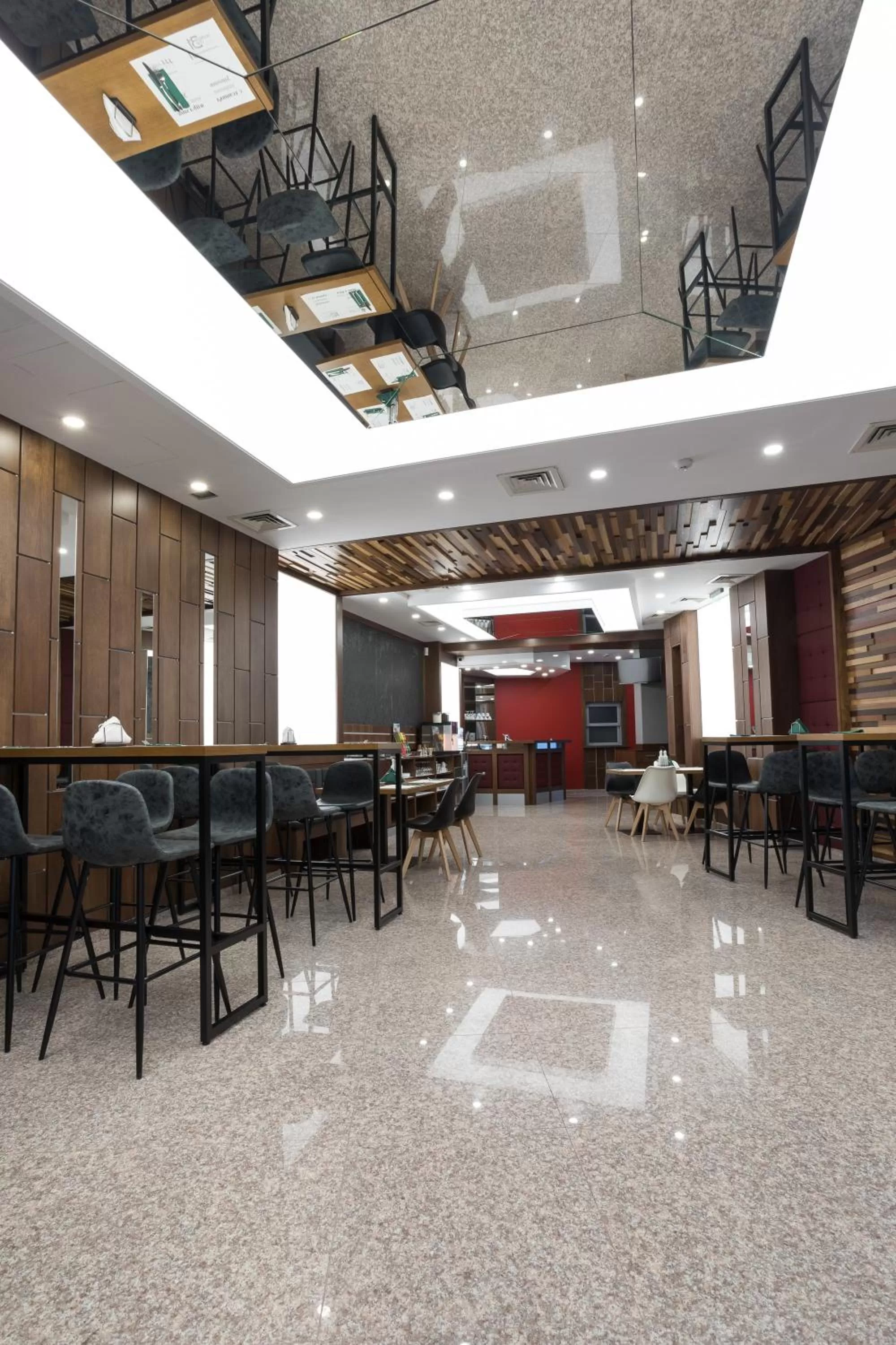 Restaurant/places to eat in B1 Boutique Hotel Sofia