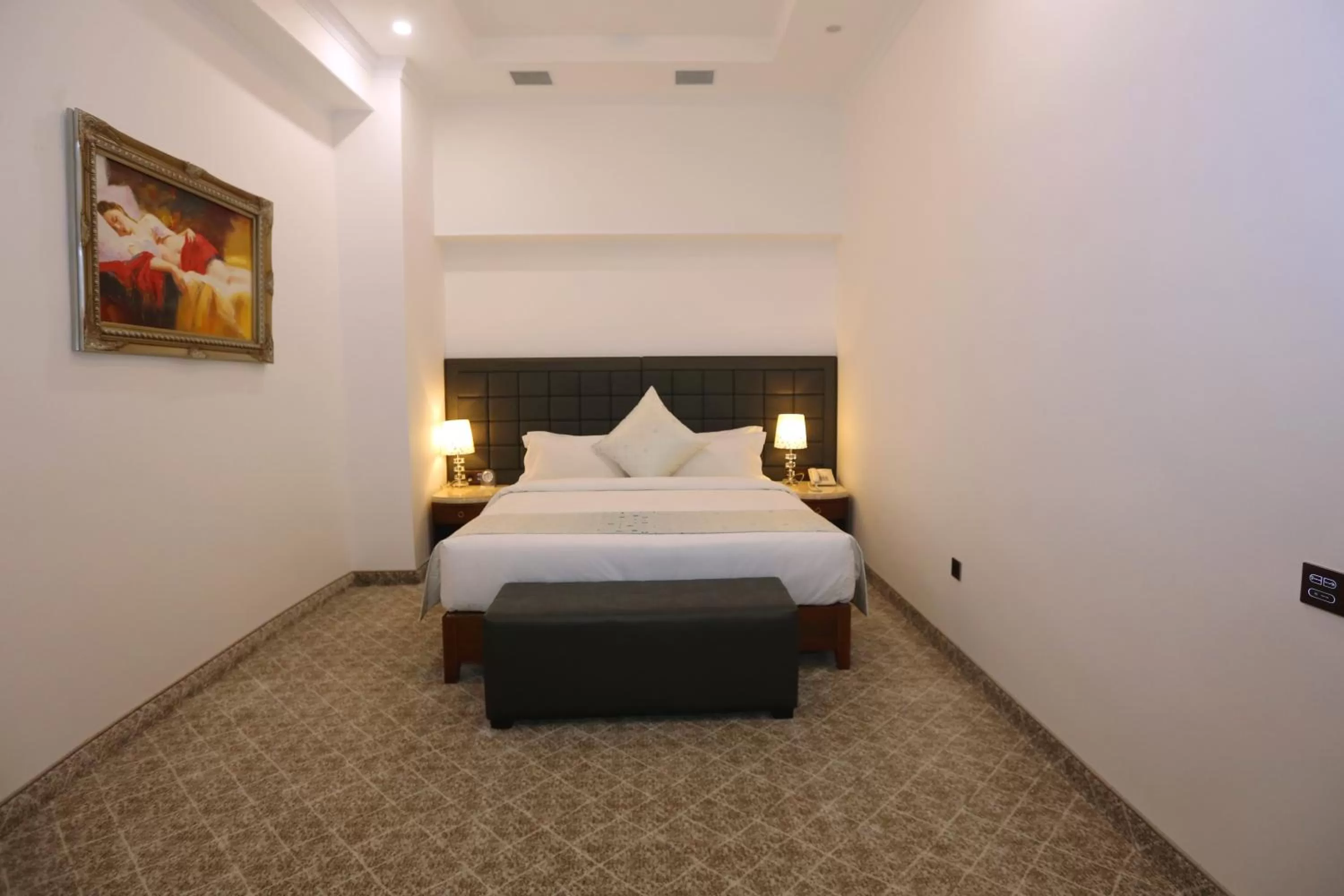 Bed in Parliament Palace Hotel