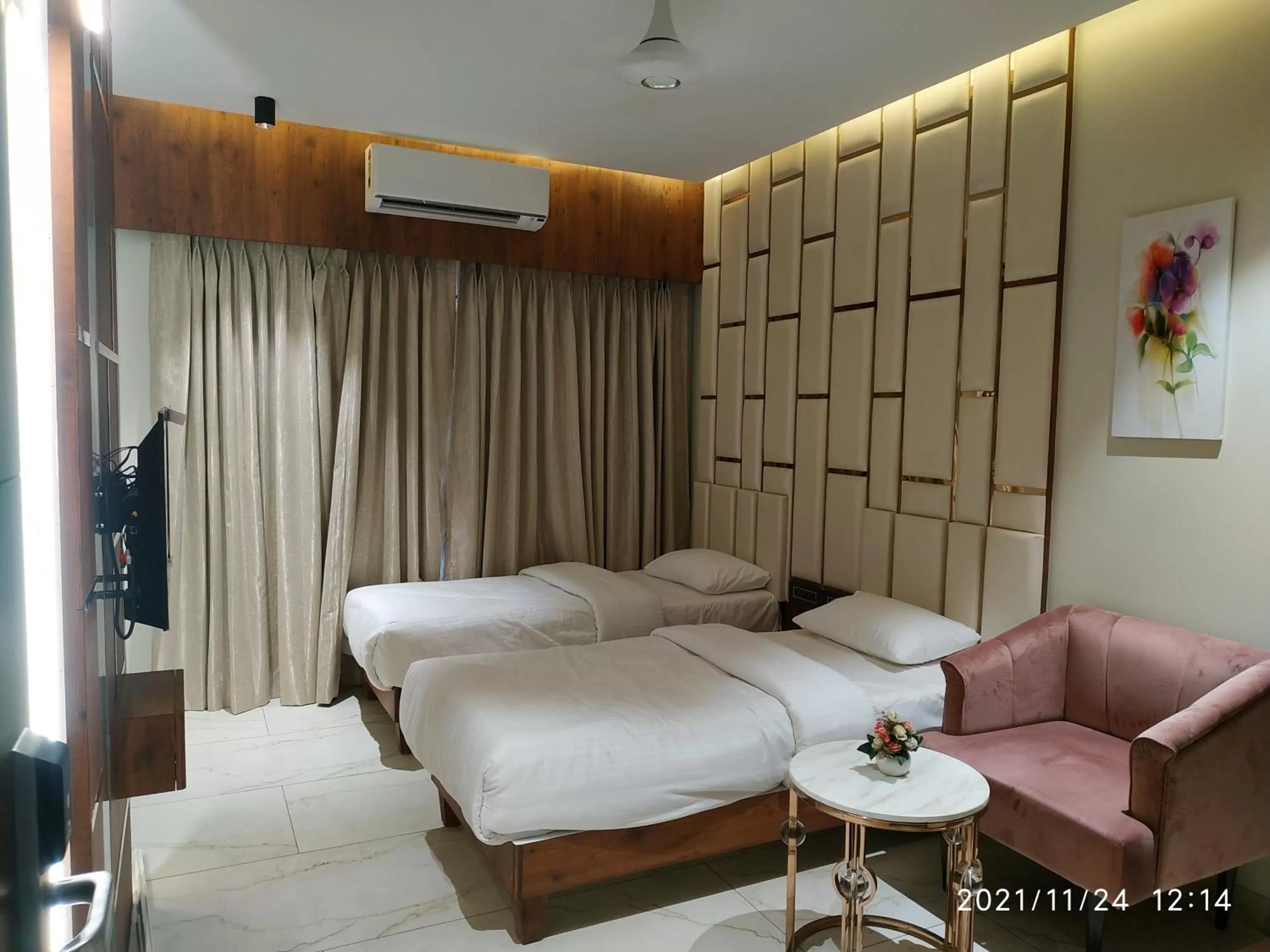 Bed in Hotel Florence