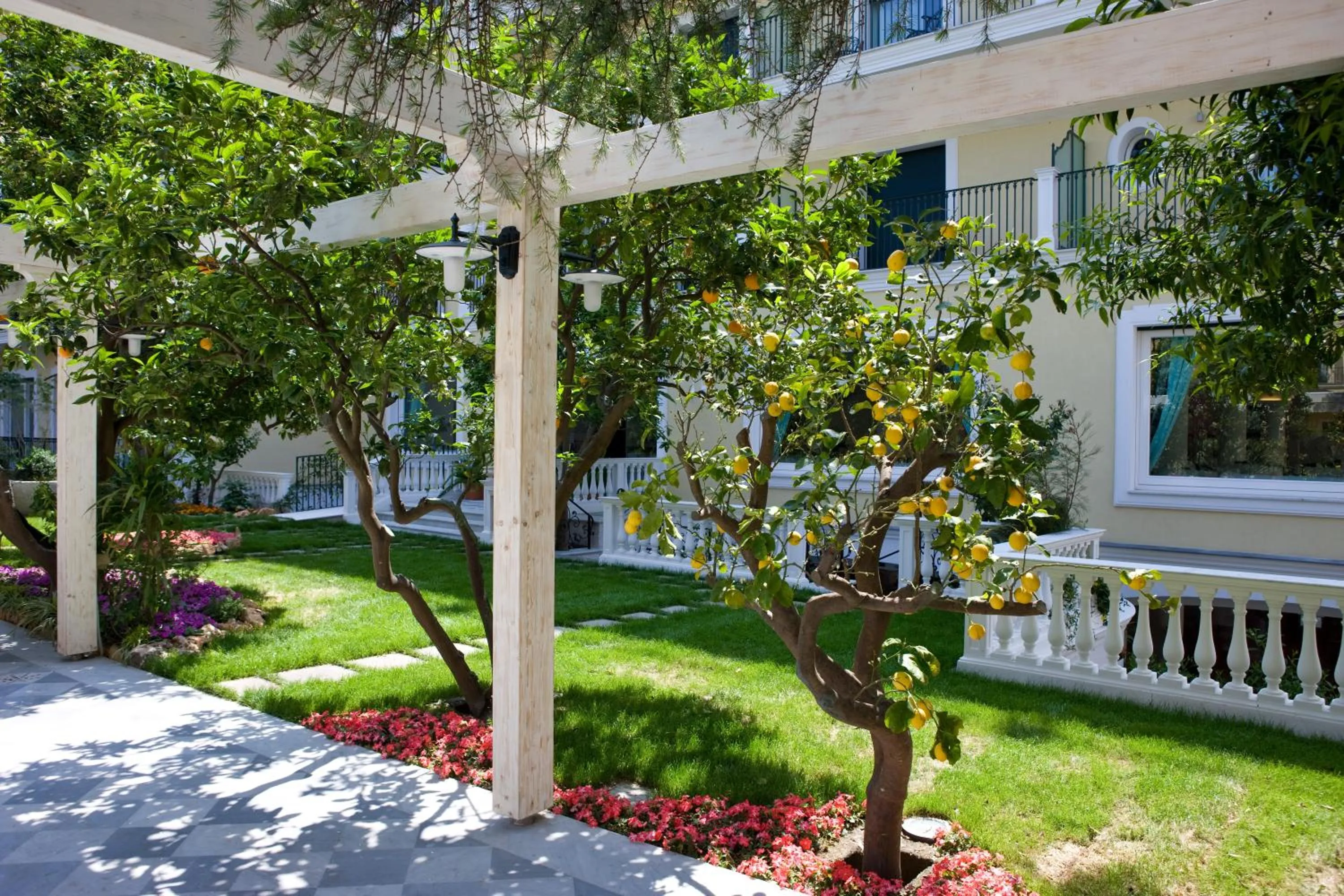 Garden in Grand Hotel La Favorita