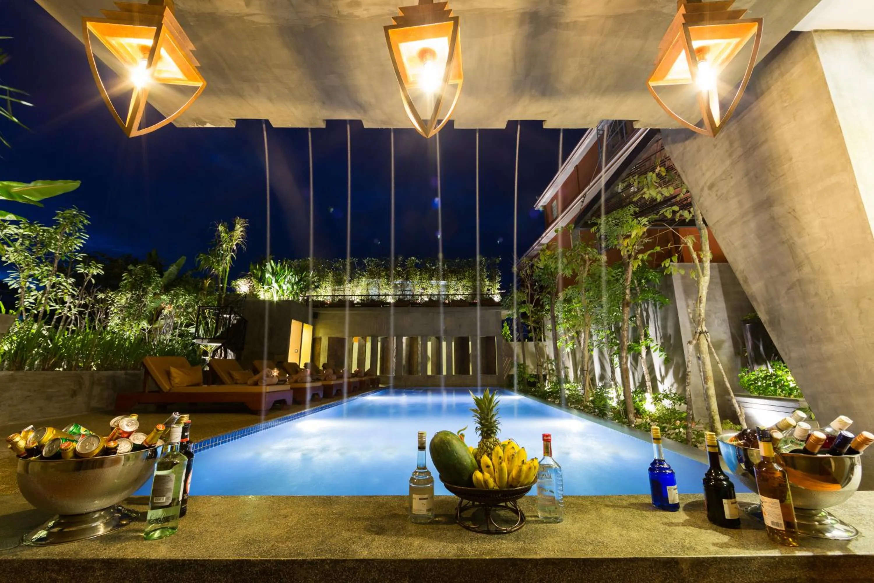 Garden in Golden Temple Villa