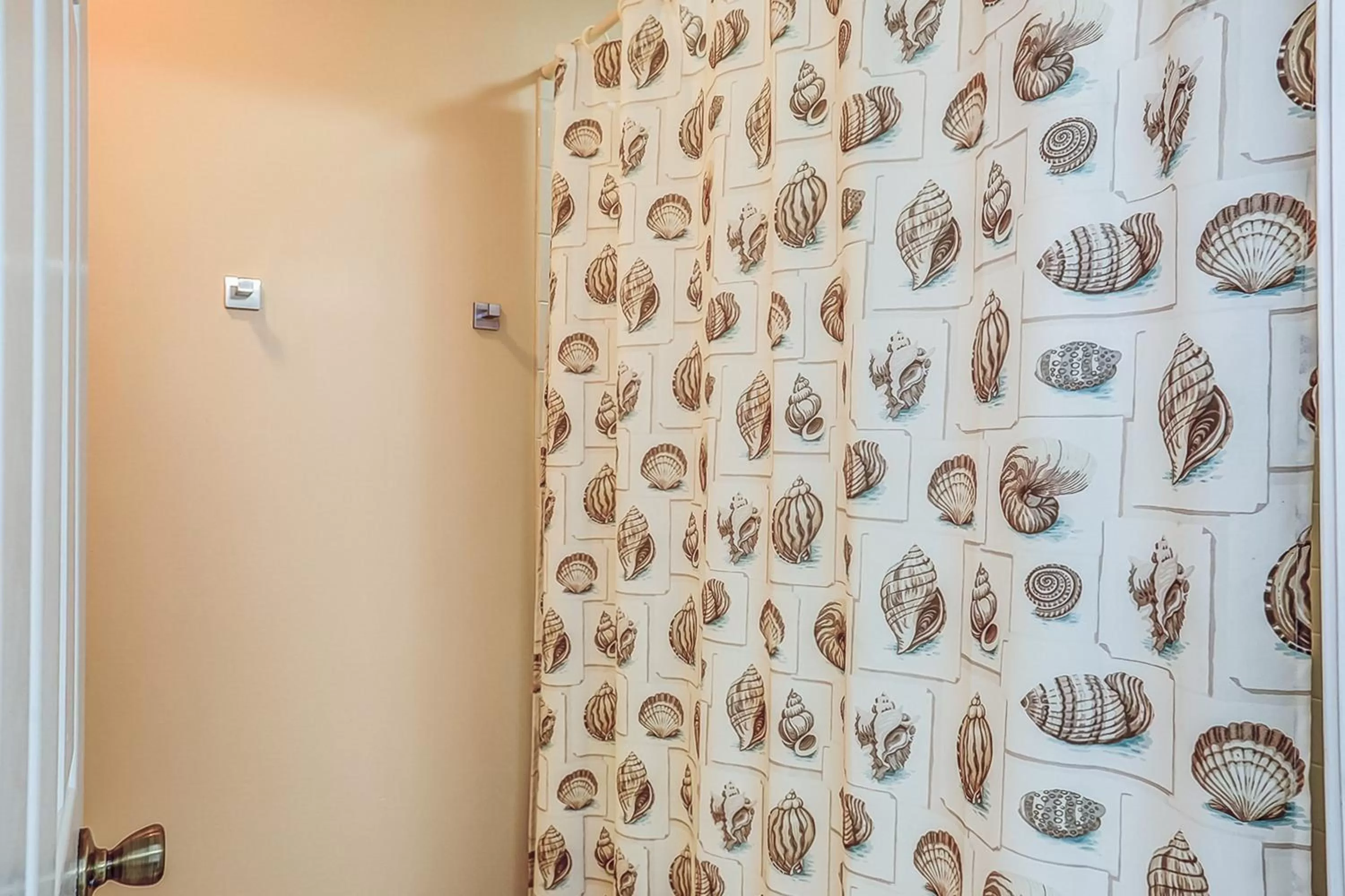 Bathroom in Springwood Villas 14