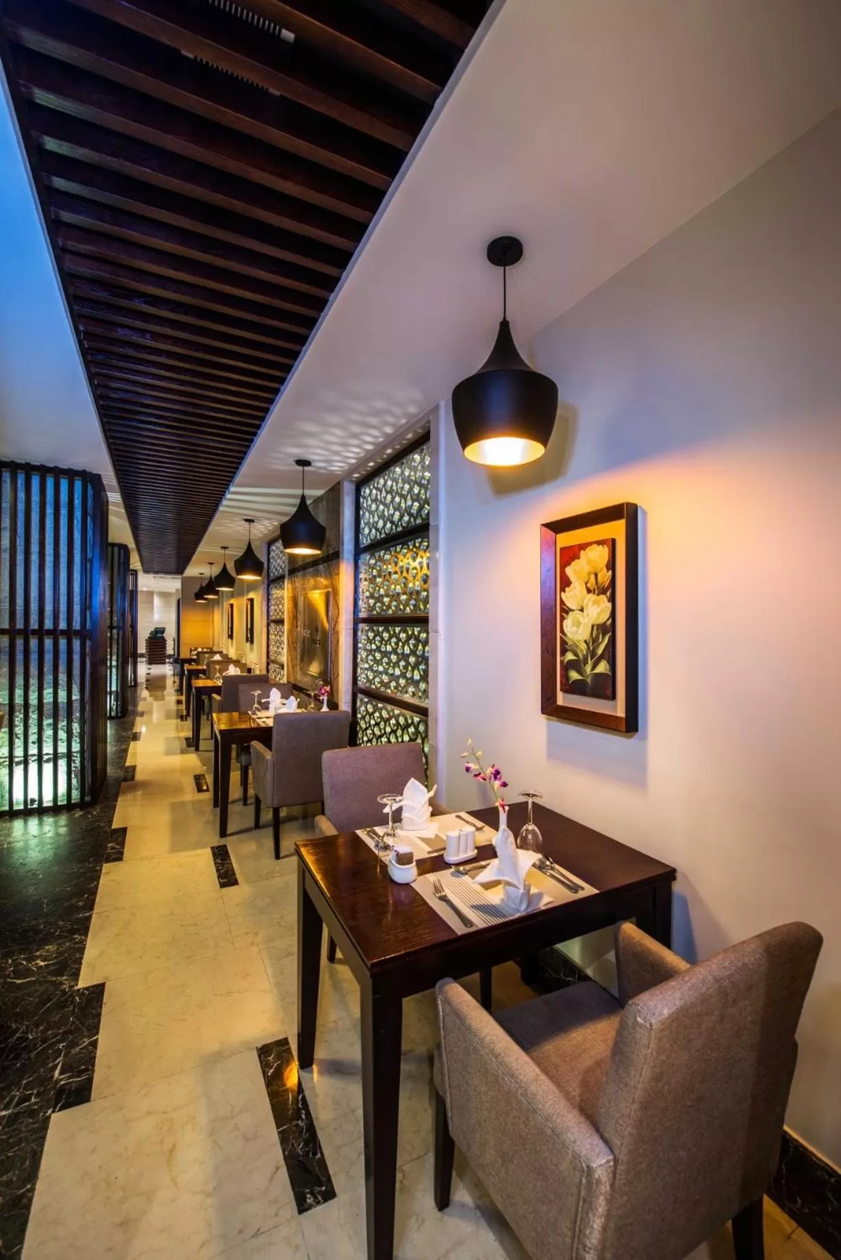 Restaurant/places to eat in Boudl Al Tahlia