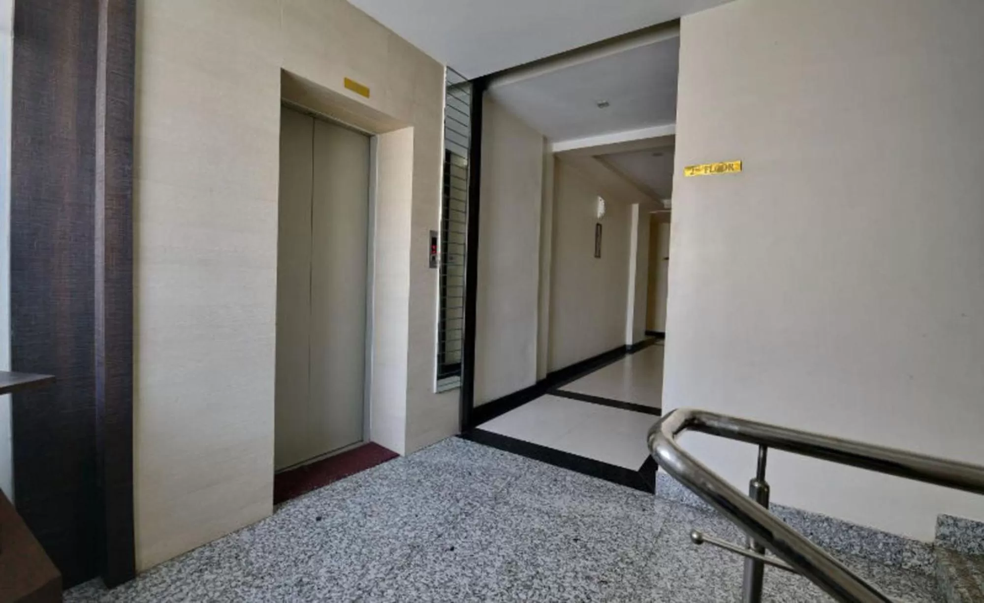 Lobby or reception in Hotel Samrat