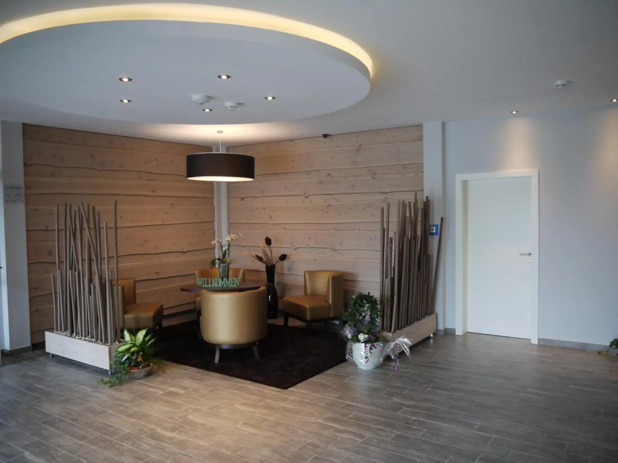 Lobby or reception in Hotel Friesische Wehde